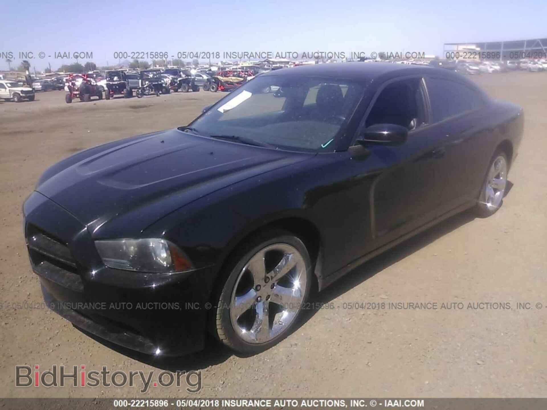 2012 Dodge Charger - VIN: 2C3CDXAT5CH264726 - Фото 2