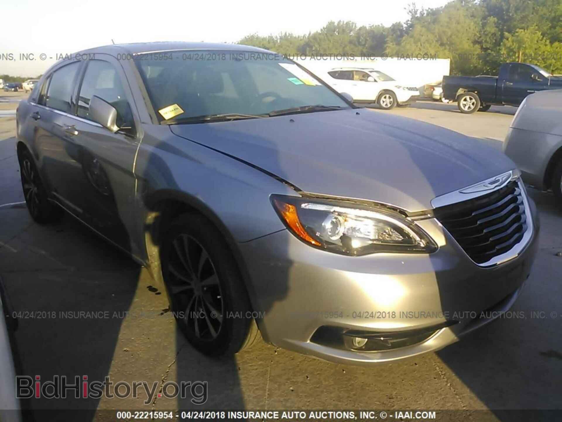 Photo 1C3CCBBB3DN570036 - Chrysler 200 2013