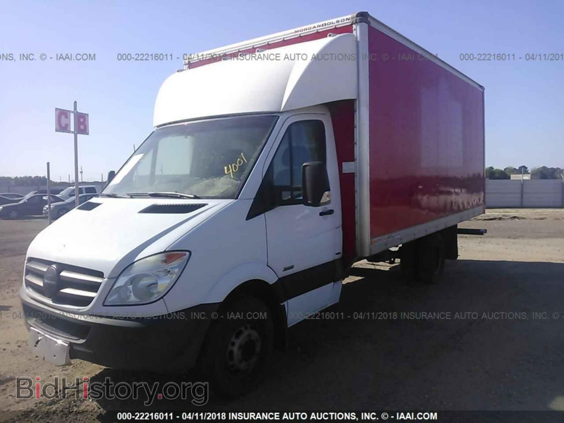2011 Mercedes-benz Sprinter - VIN: WDAPF4CC3B9482863 - Фото 2