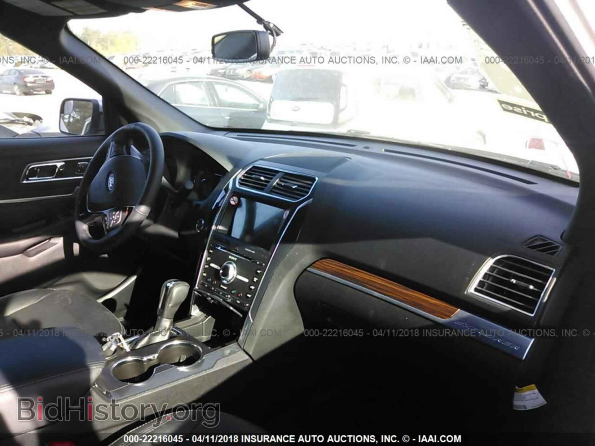 2018 Ford Explorer - VIN: 1FM5K7F82JGA81948 - Фото 5