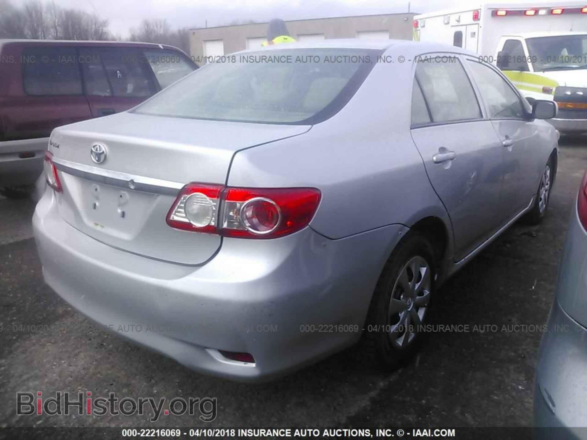 2013 Toyota Corolla - VIN: 2T1BU4EE2DC074461 - Photo 4