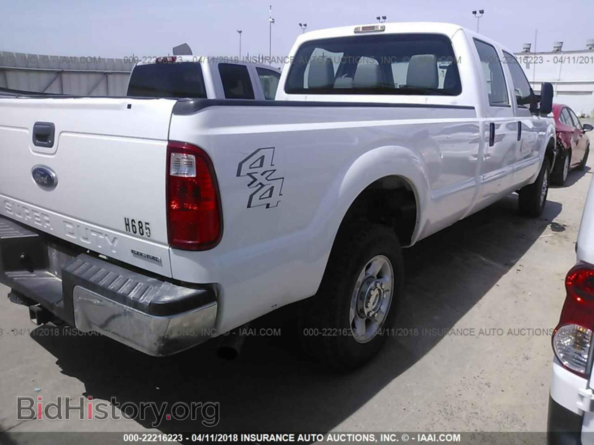 2013 Ford F250 - VIN: 1FT7W2B65DEA07917 - Фото 4