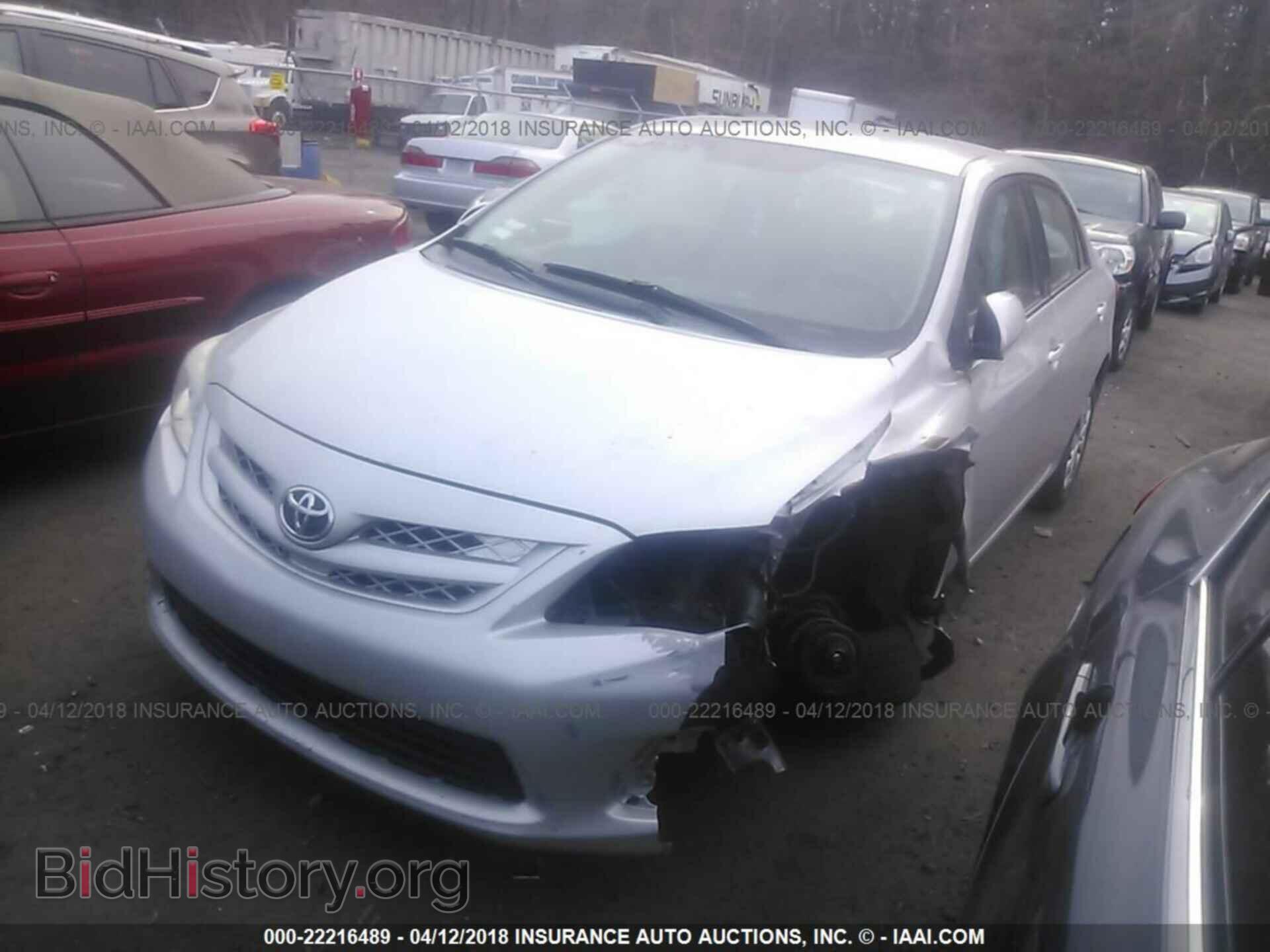2011 Toyota Corolla - VIN: 2T1BU4EE2BC646982 - Photo 2