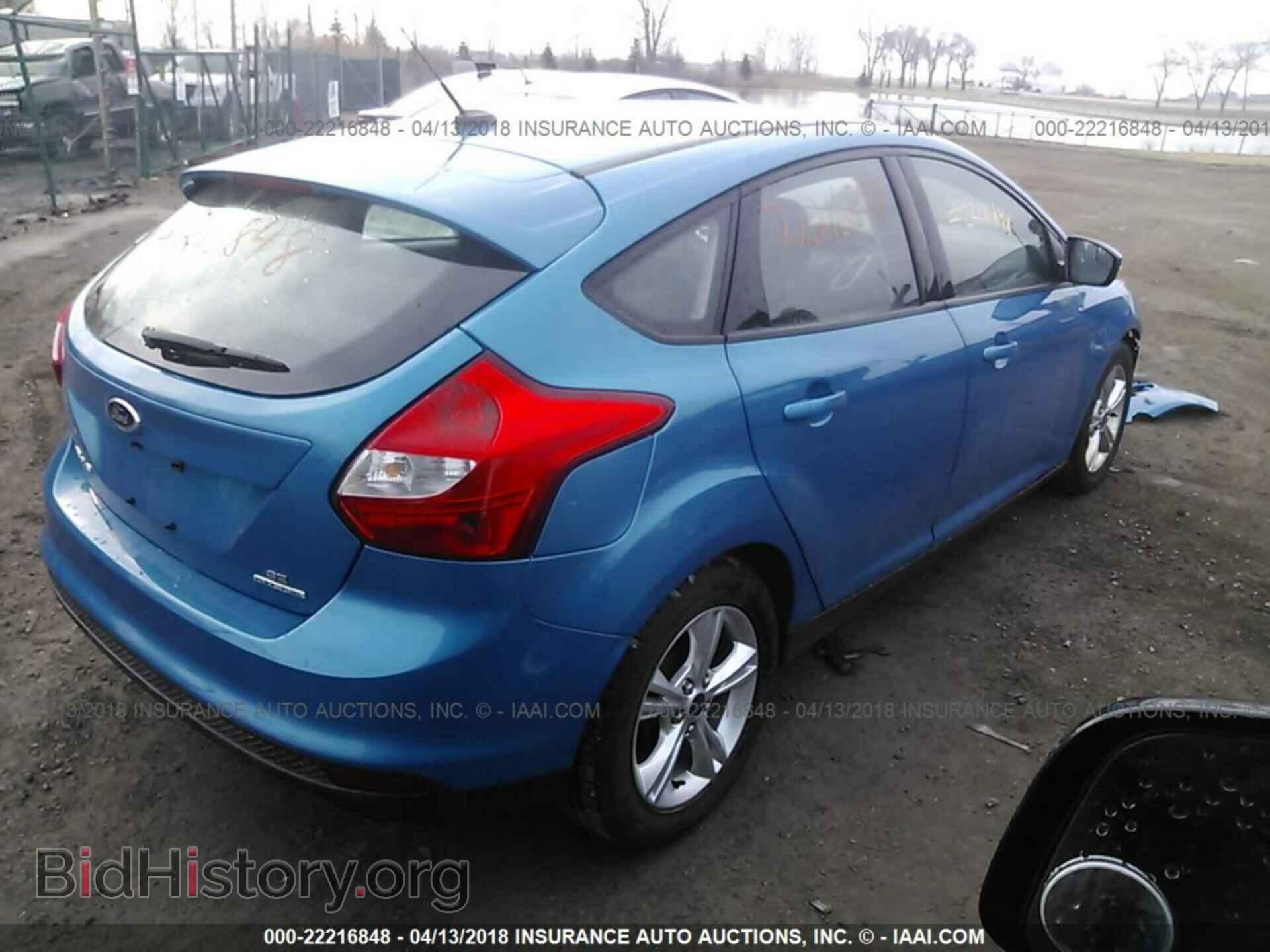 2014 Ford Focus - VIN: 1FADP3K25EL270205 - Photo 4