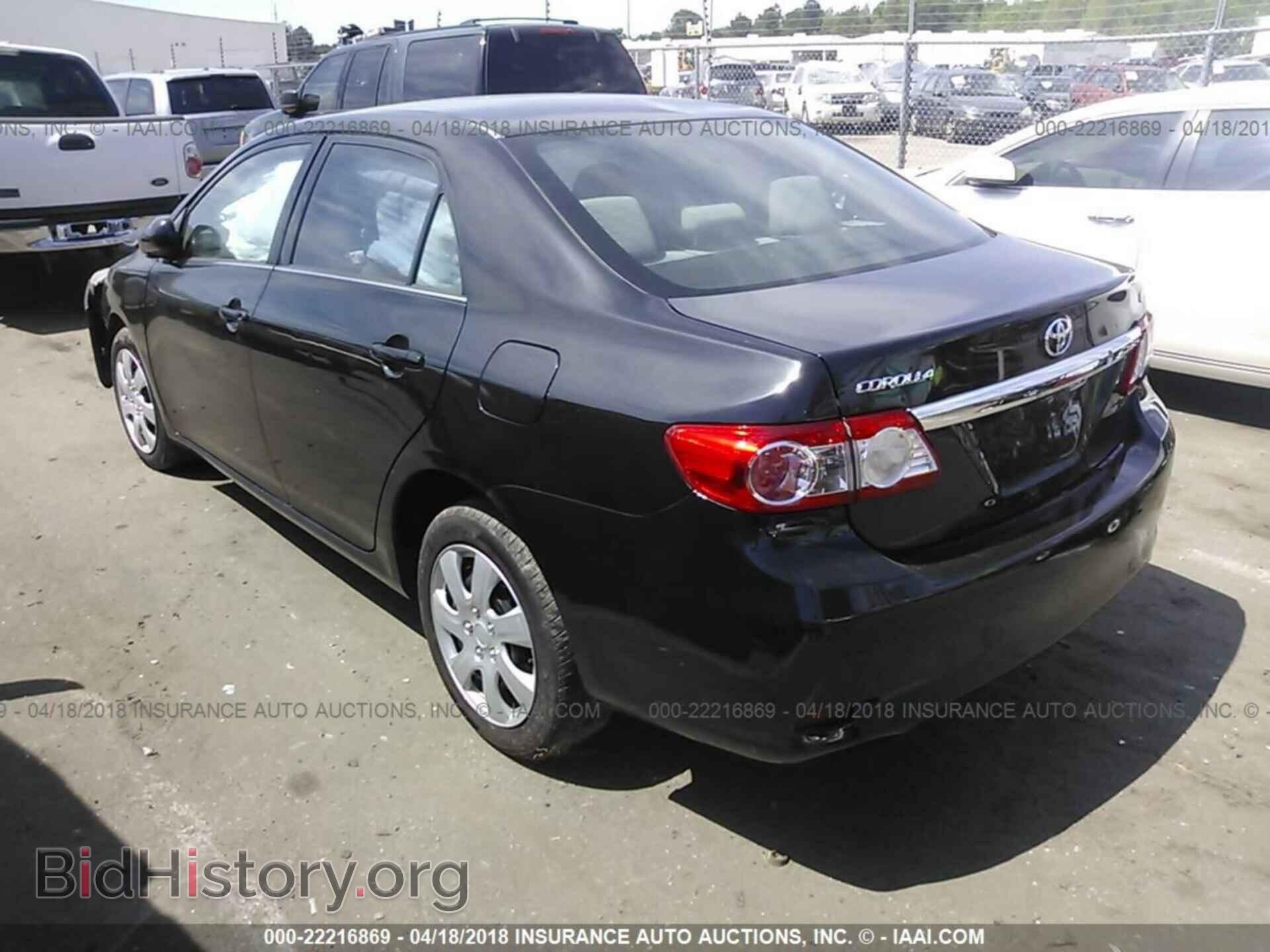 2013 Toyota Corolla - VIN: 2T1BU4EE3DC994972 - Photo 3