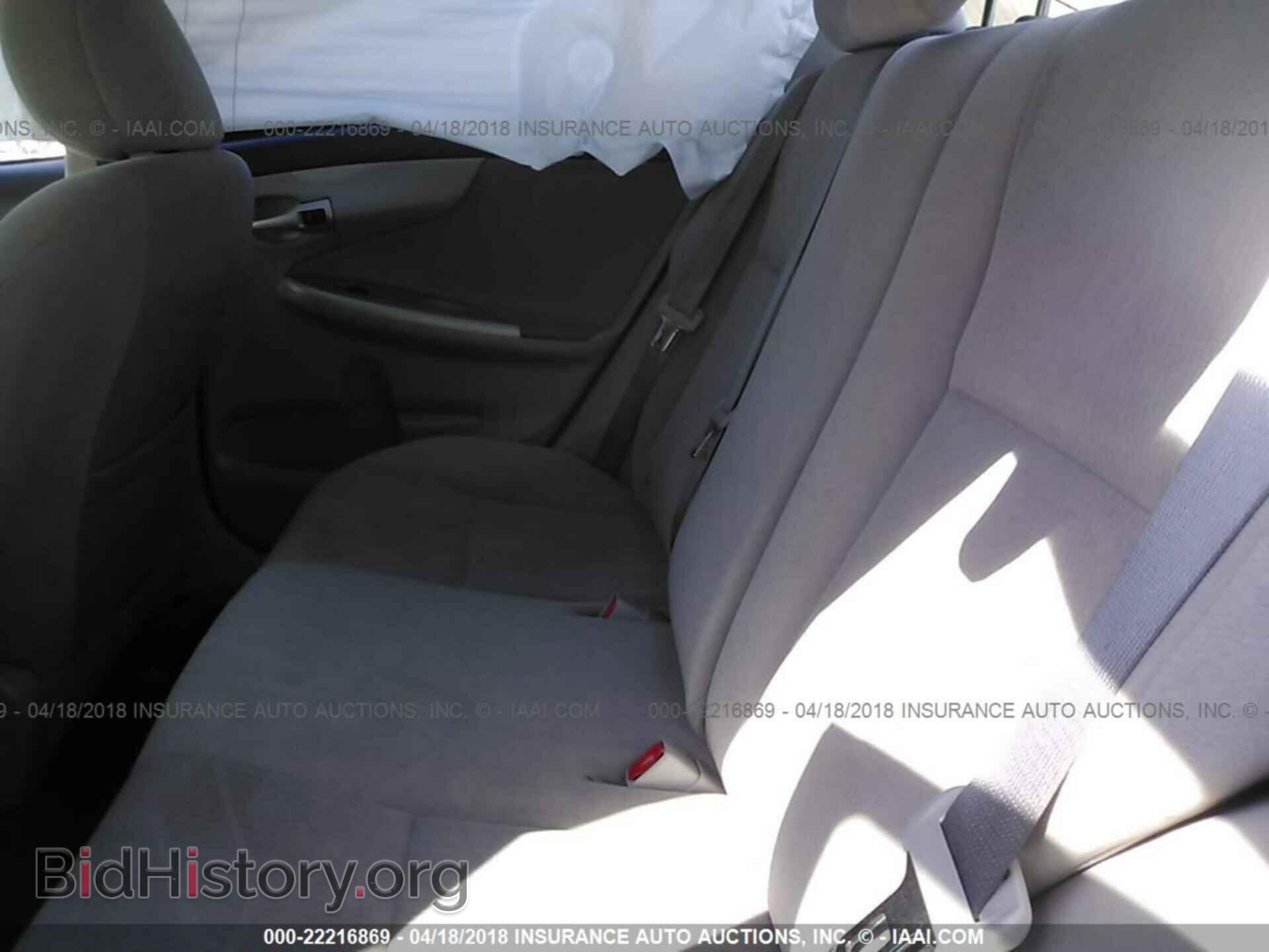 2013 Toyota Corolla - VIN: 2T1BU4EE3DC994972 - Photo 8