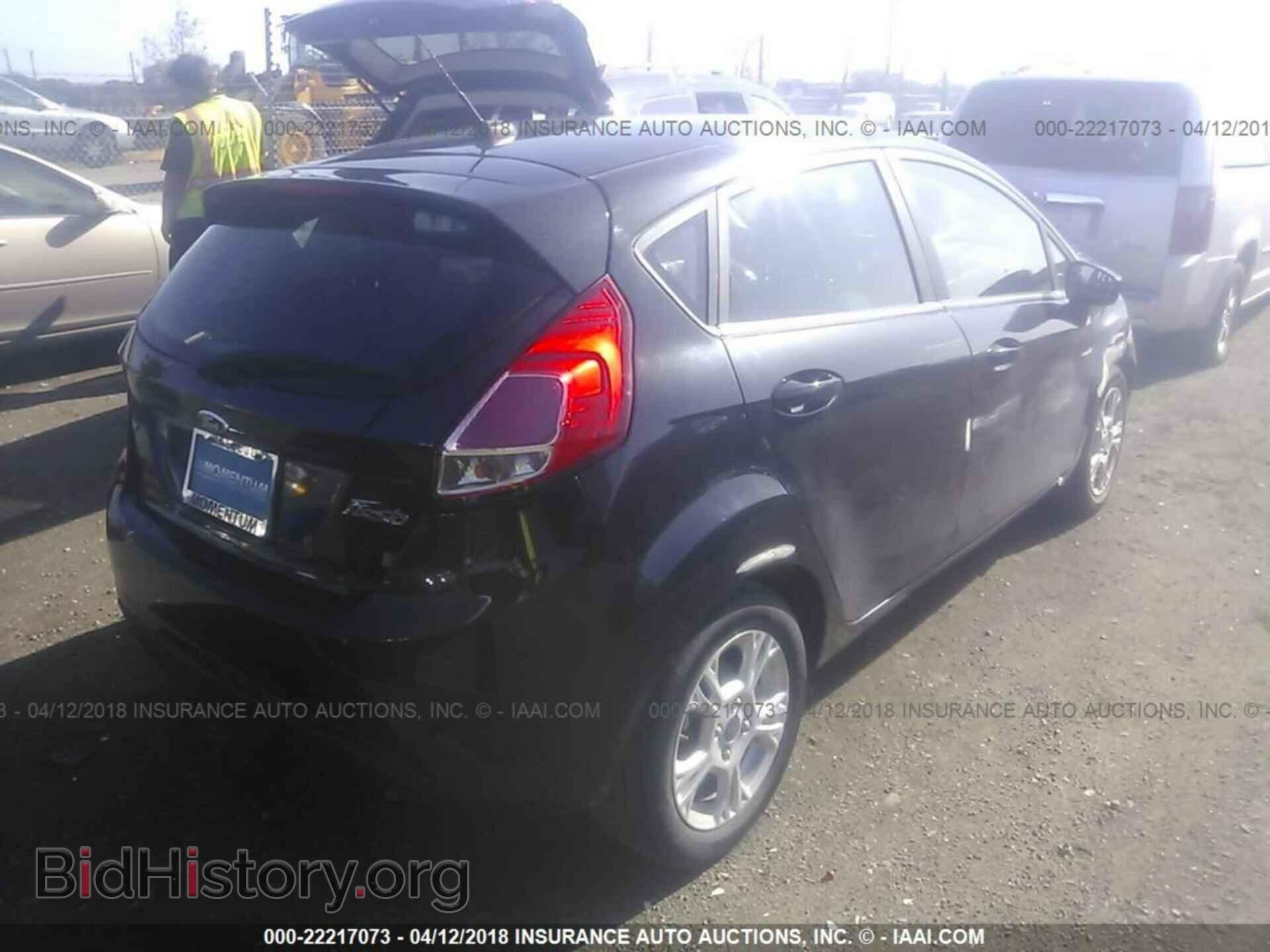 2015 Ford Fiesta - VIN: 3FADP4EJ0FM196331 - Фото 4