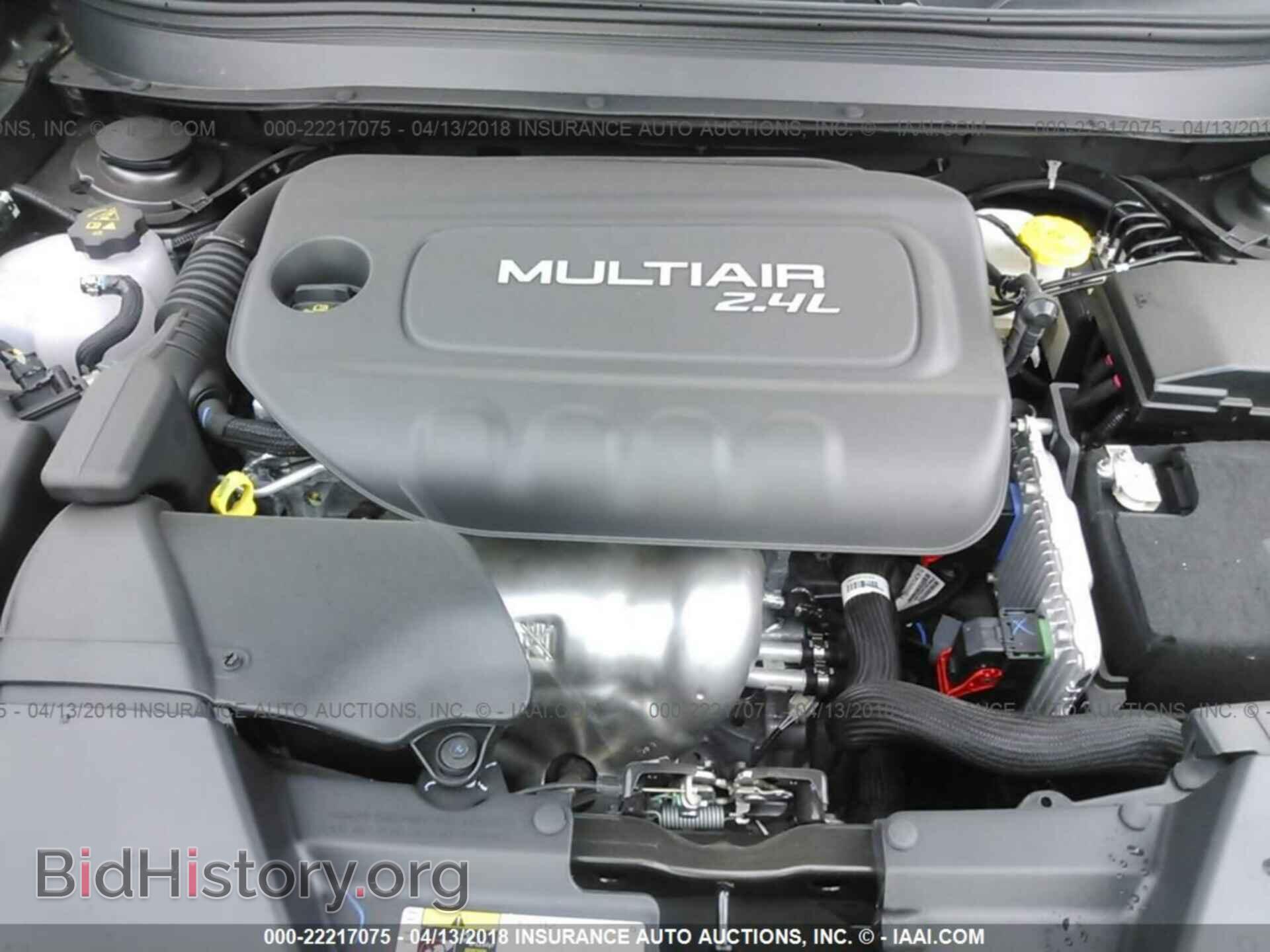 2018 Jeep Cherokee - VIN: 1C4PJLLB6JD544443 - Фото 10