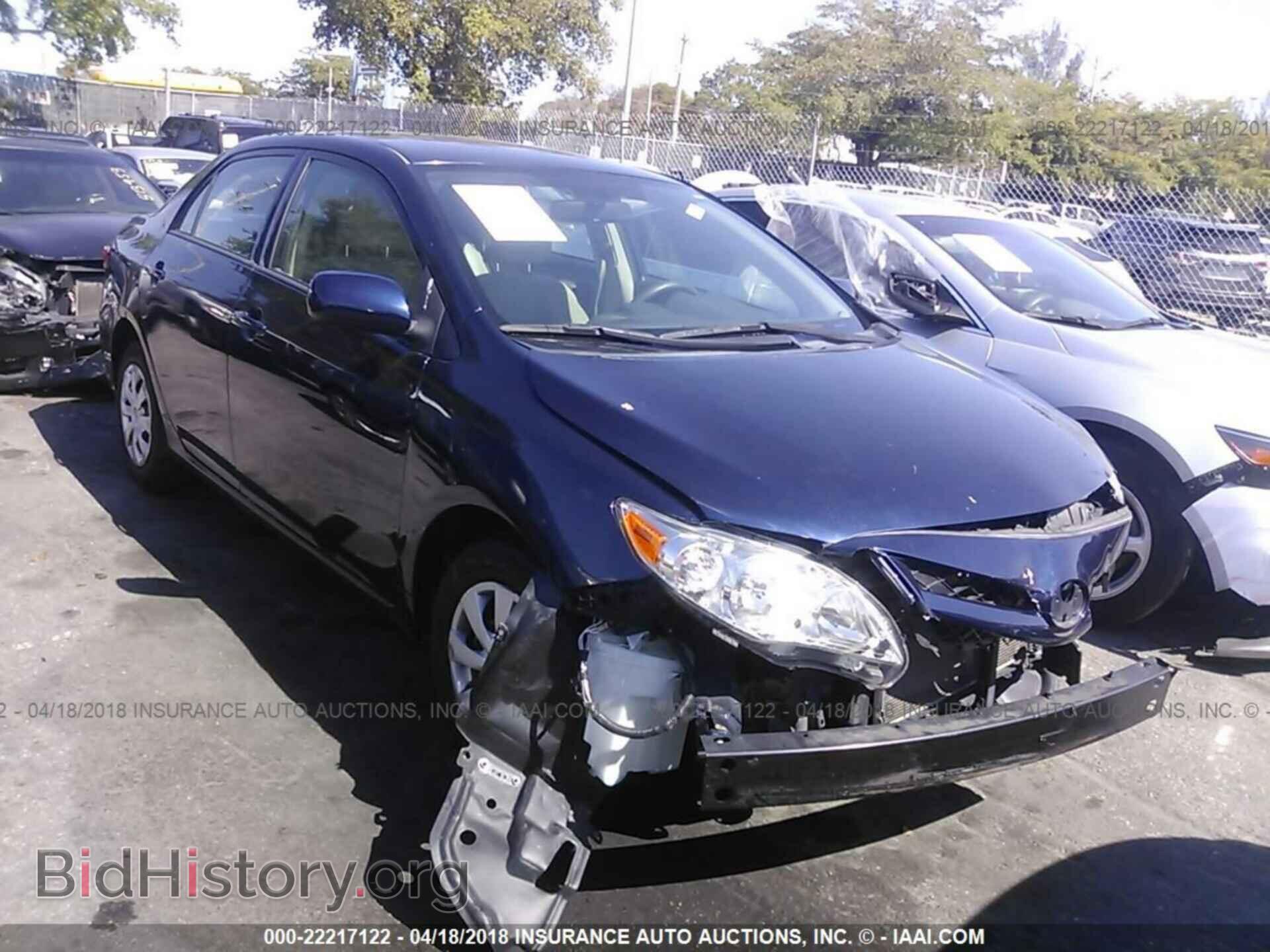 Photo 2T1BU4EE5DC111888 - Toyota Corolla 2013