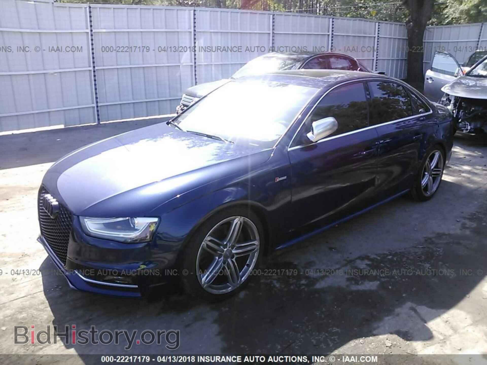 2014 Audi S4 - VIN: WAUDGAFL7EA036190 - Фото 2