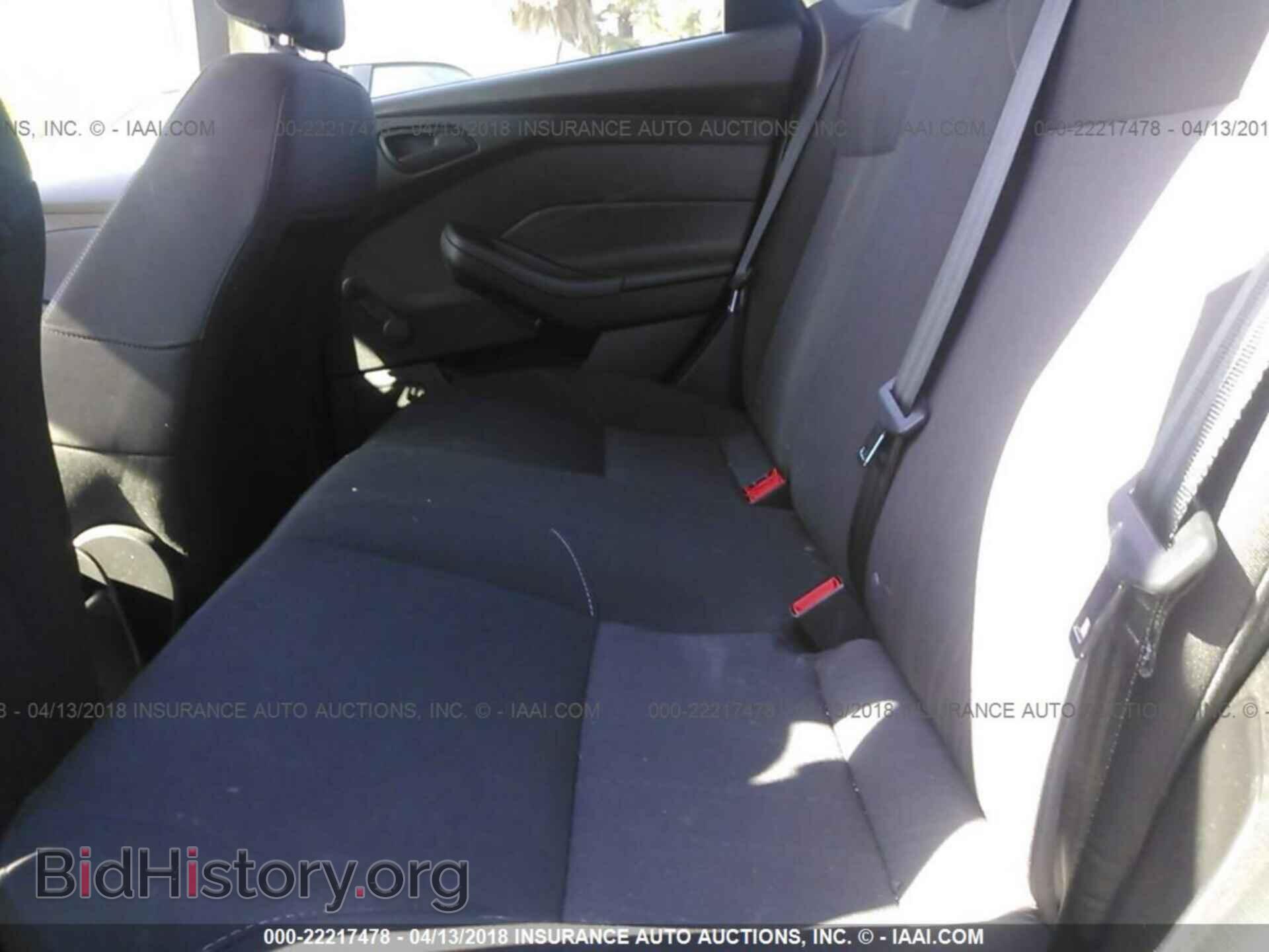 2015 Ford Focus - VIN: 1FADP3E21FL275561 - Photo 8