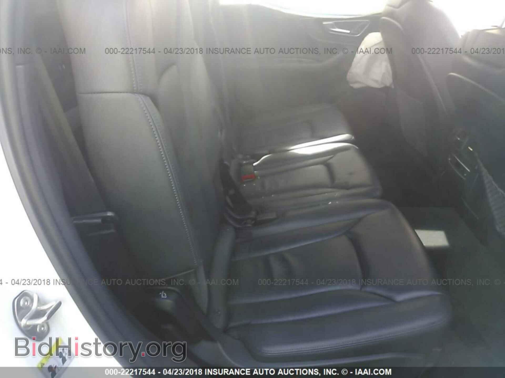 2017 Audi Q7 - VIN: WA1LAAF7XHD022932 - Photo 8