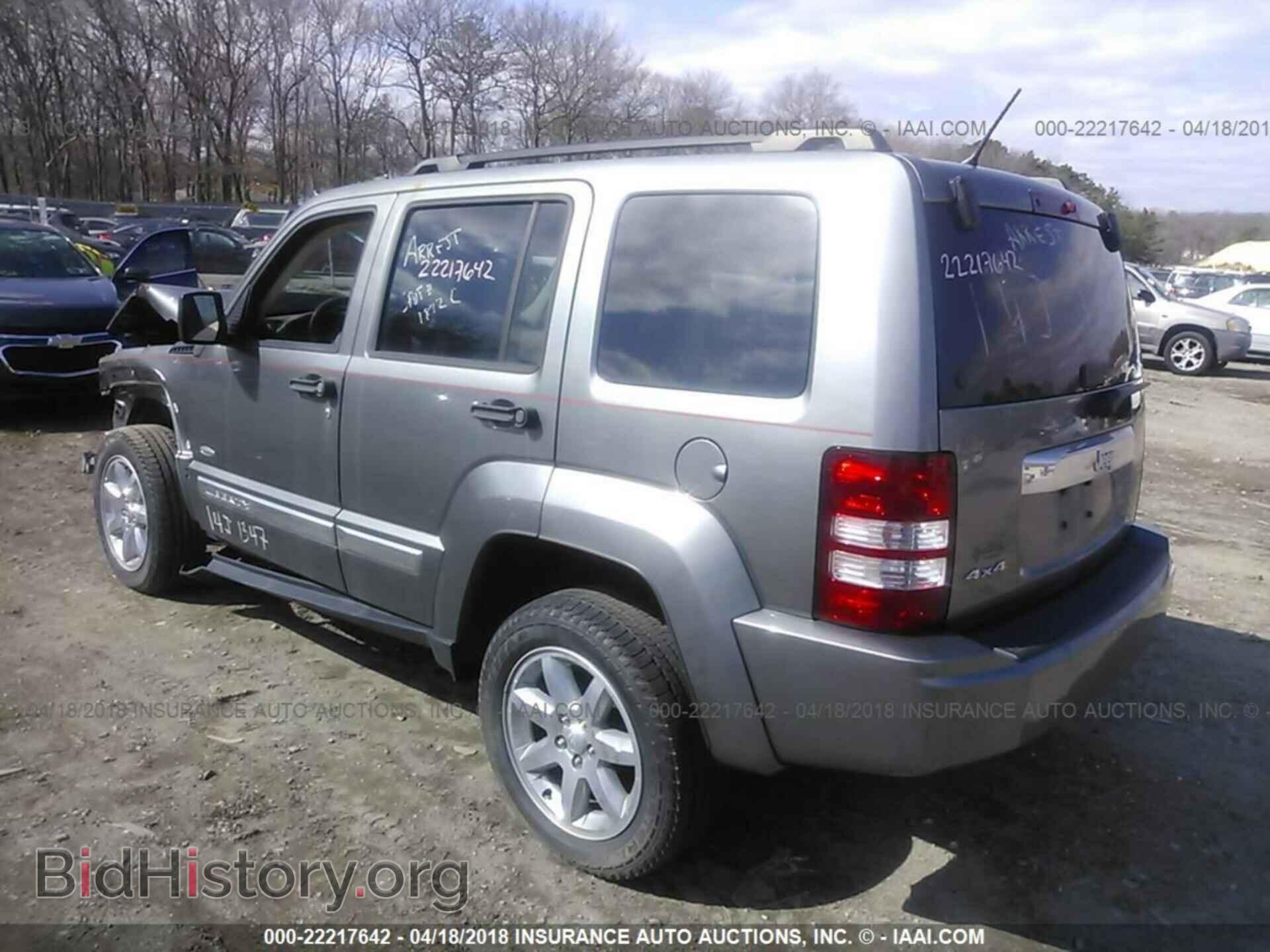 2012 Jeep Liberty - VIN: 1C4PJMAK0CW164420 - Фото 3