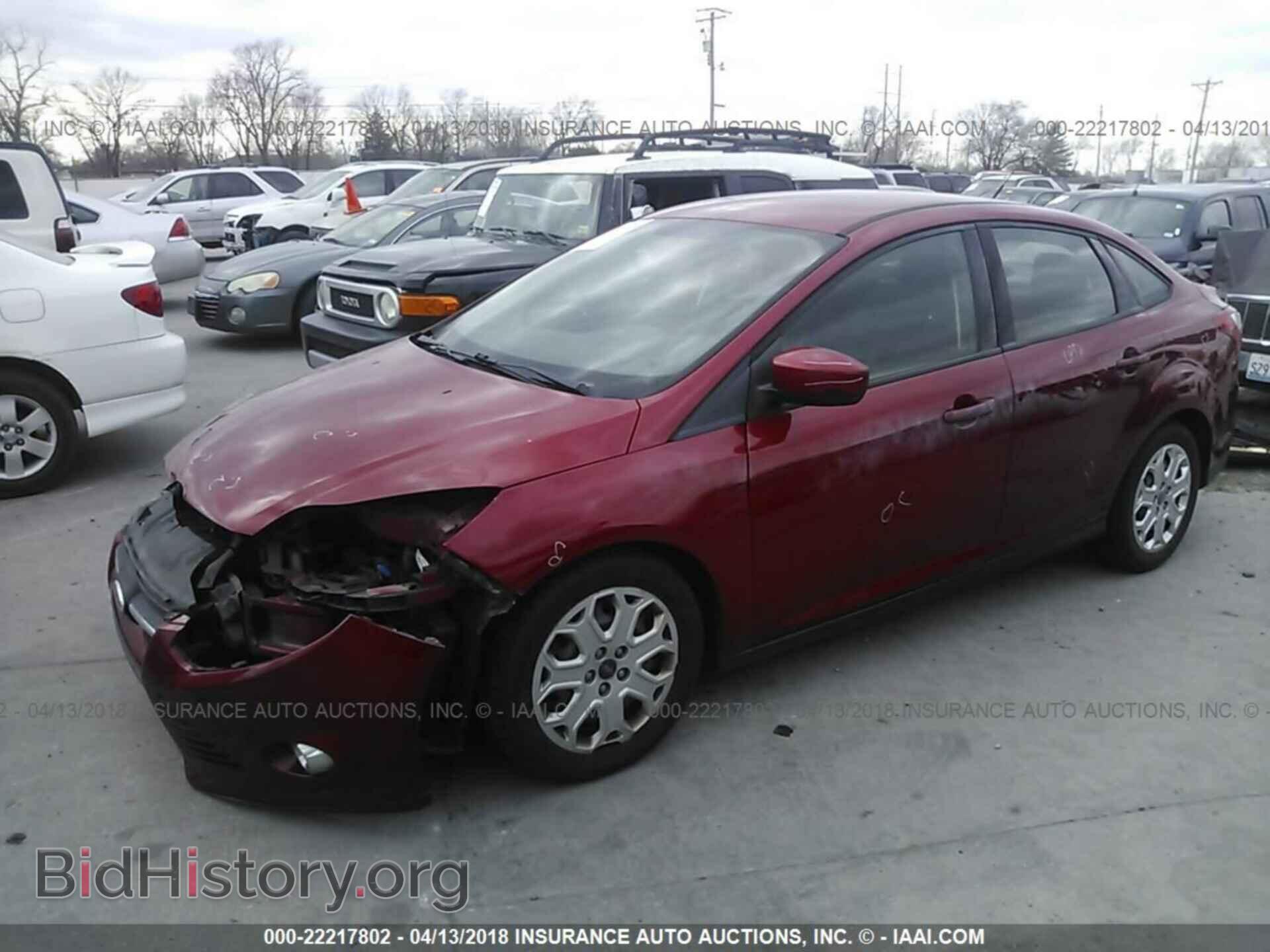 2012 Ford Focus - VIN: 1FAHP3F24CL130042 - Photo 2