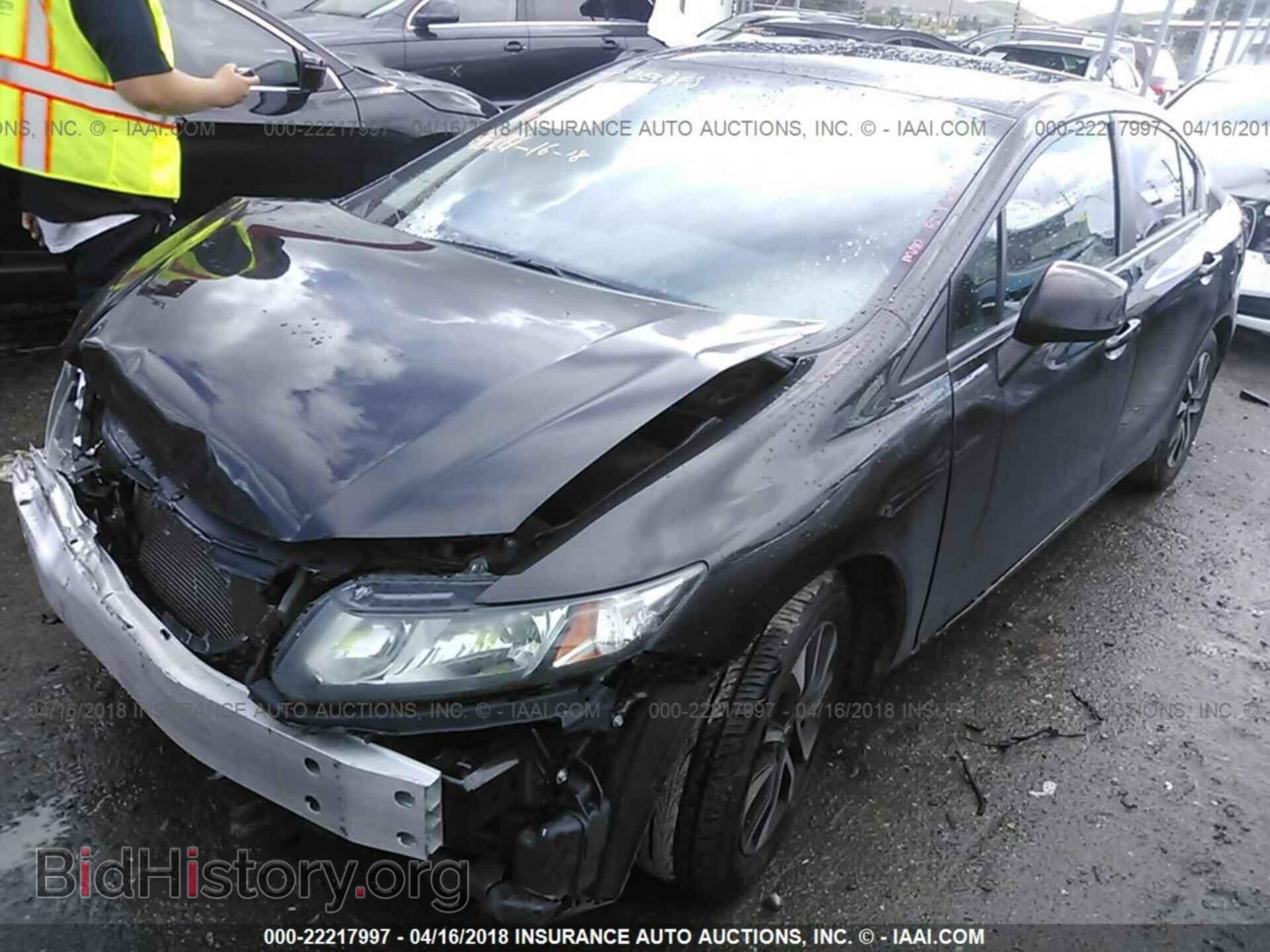 2013 Honda Civic - VIN: 19XFB2F84DE224060 - Фото 2