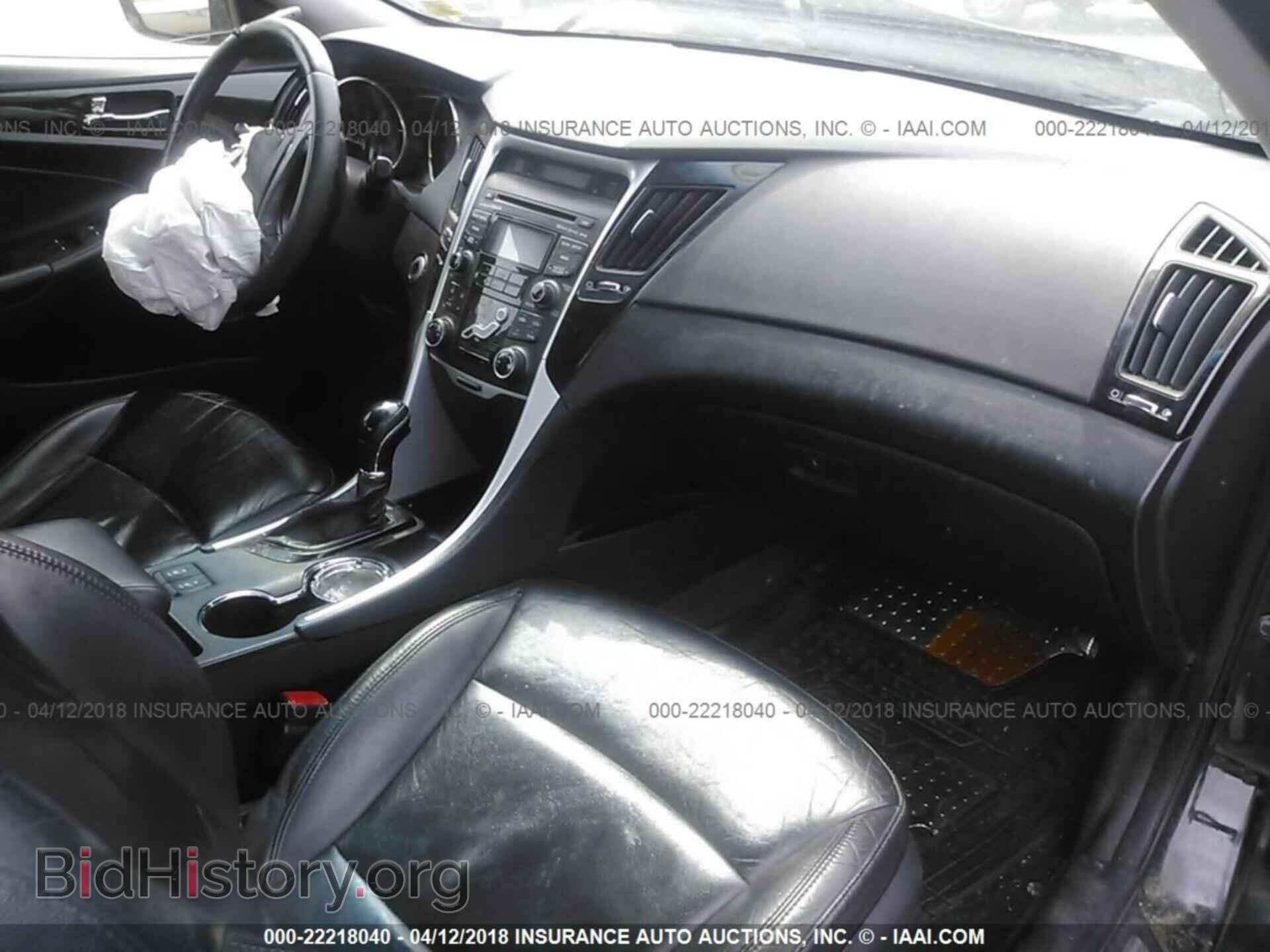 2012 Hyundai Sonata - VIN: 5NPEC4AC9CH375244 - Photo 5