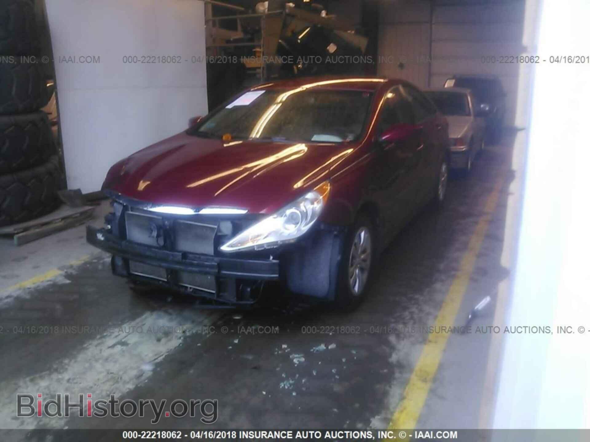 2012 Hyundai Sonata - VIN: 5NPEB4ACXCH501792 - Фото 2