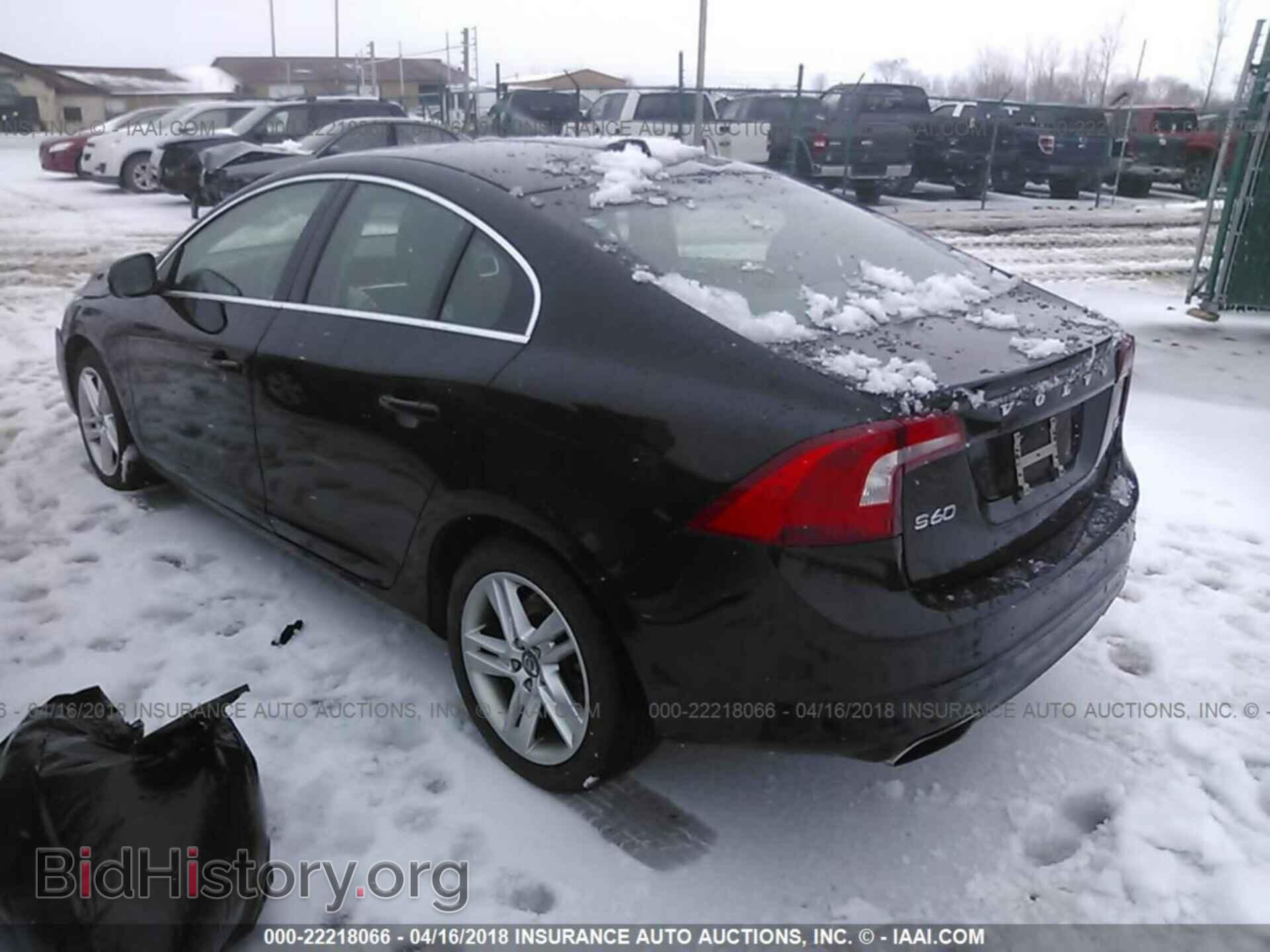 2015 Volvo S60 - VIN: YV126MFC2F2303725 - Фото 3
