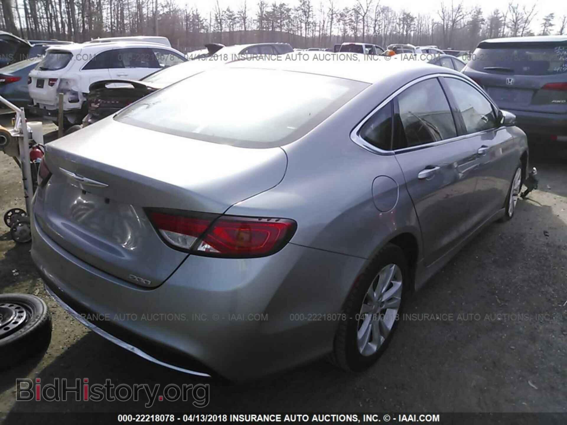 2016 Chrysler 200 - VIN: 1C3CCCAB8GN171344 - Photo 4