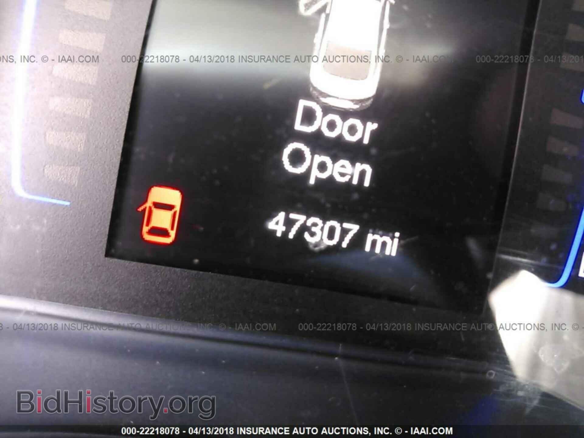 2016 Chrysler 200 - VIN: 1C3CCCAB8GN171344 - Photo 7