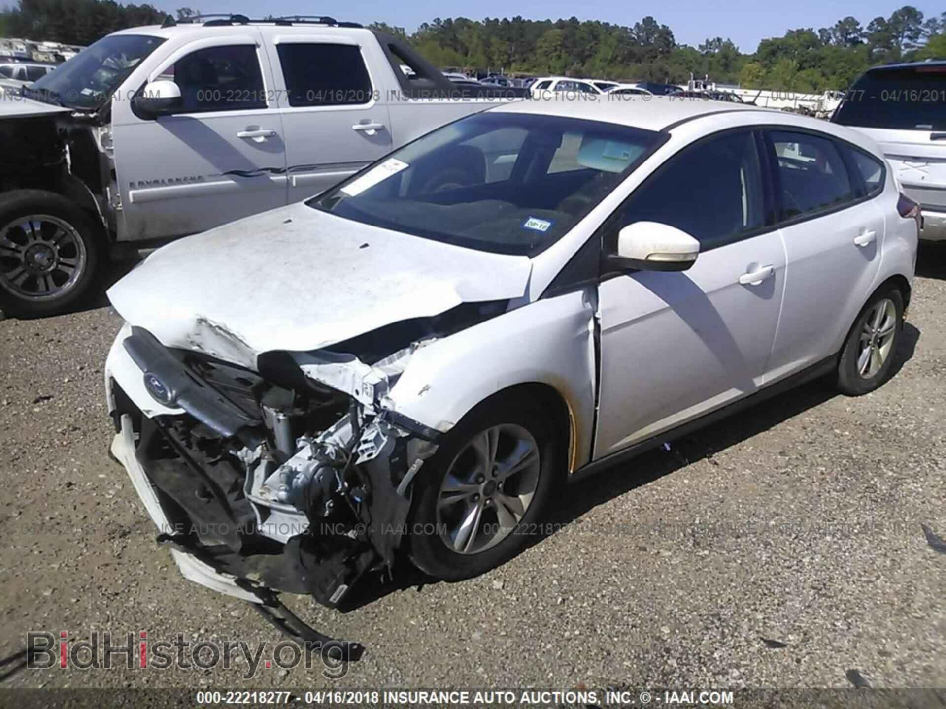 2014 Ford Focus - VIN: 1FADP3K20EL400603 - Фото 2