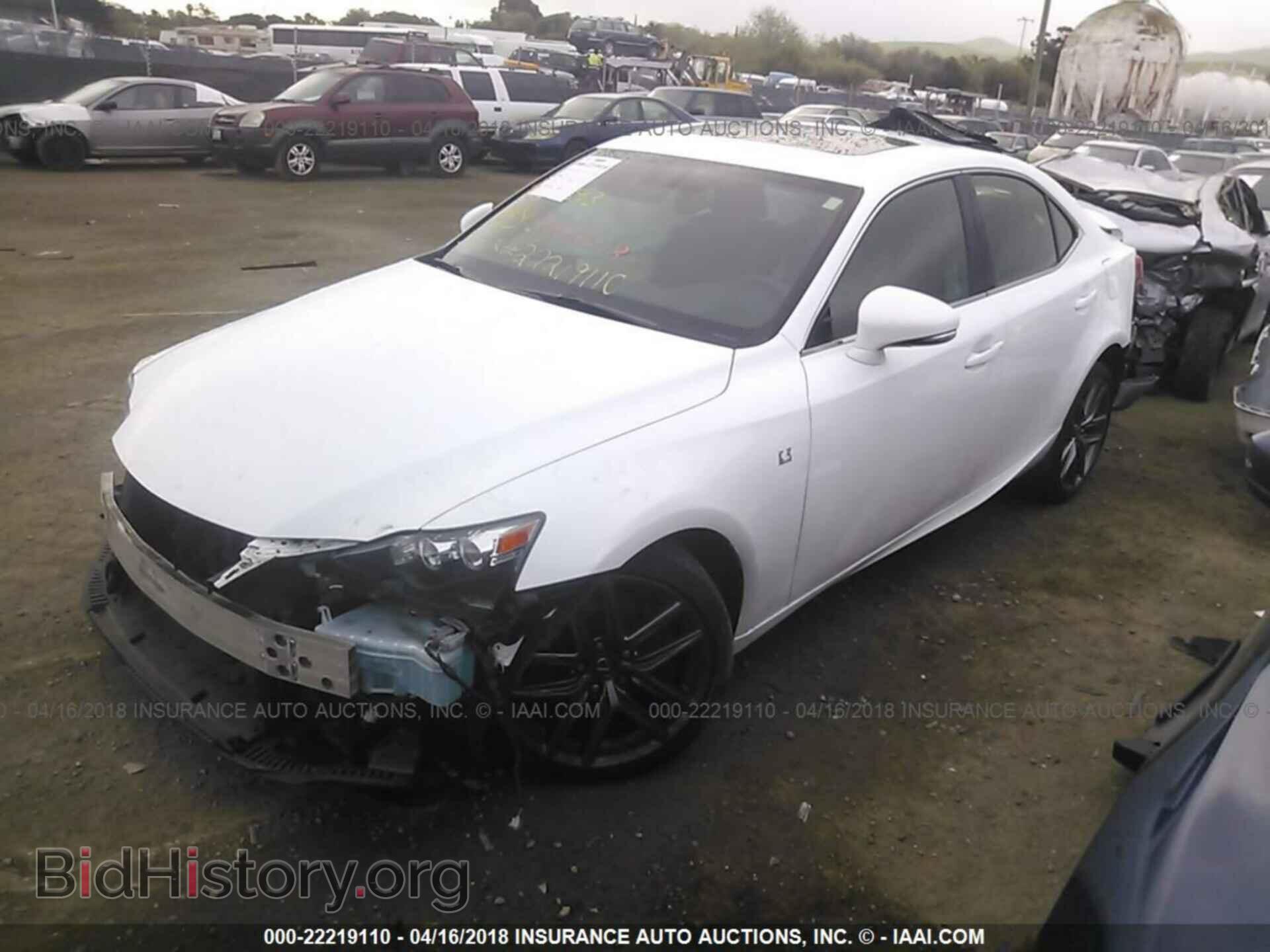 2014 Lexus Is - VIN: JTHBE1D27E5012912 - Photo 2