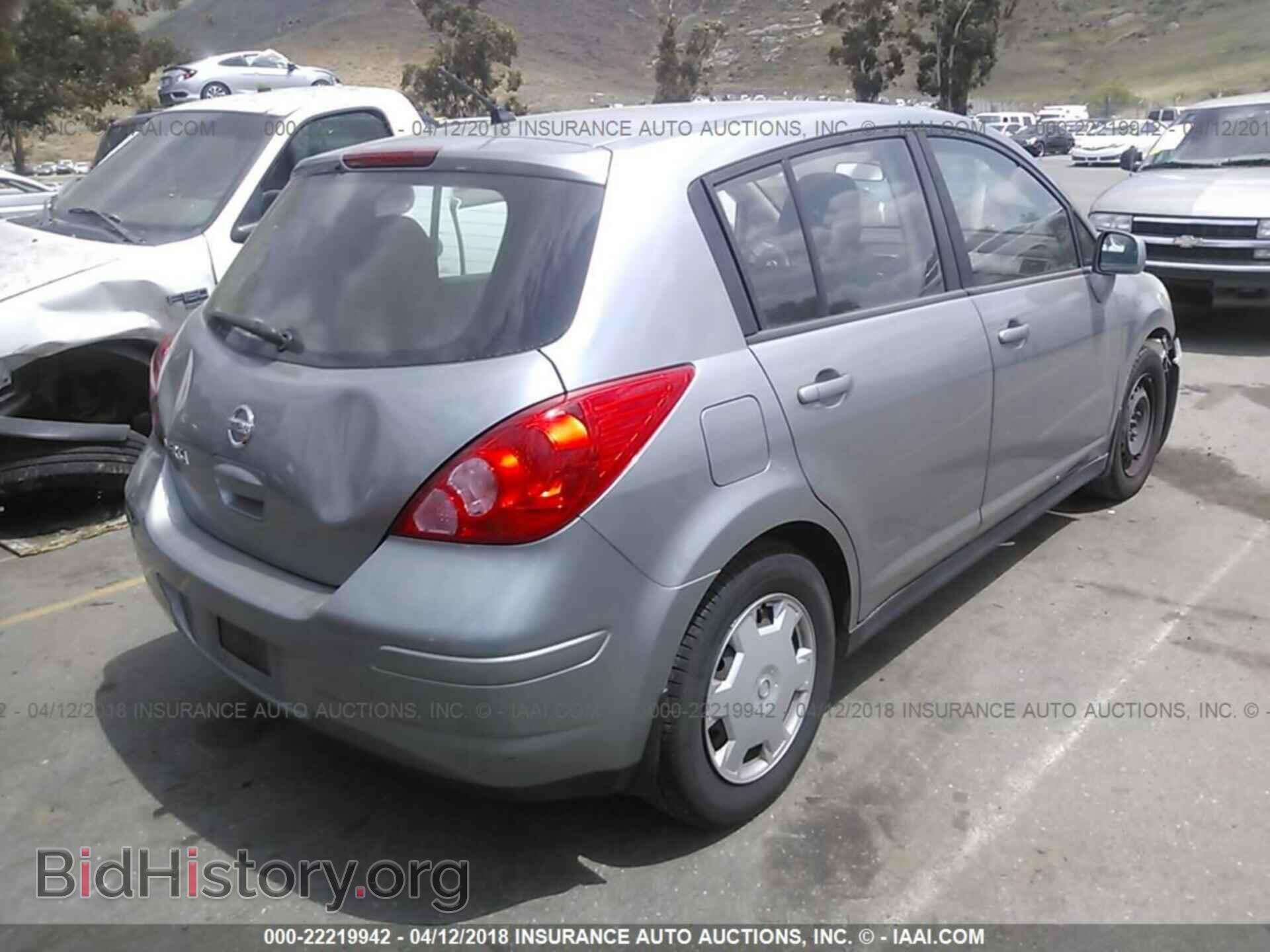 2011 Nissan Versa - VIN: 3N1BC1CP7BL501409 - Фото 4