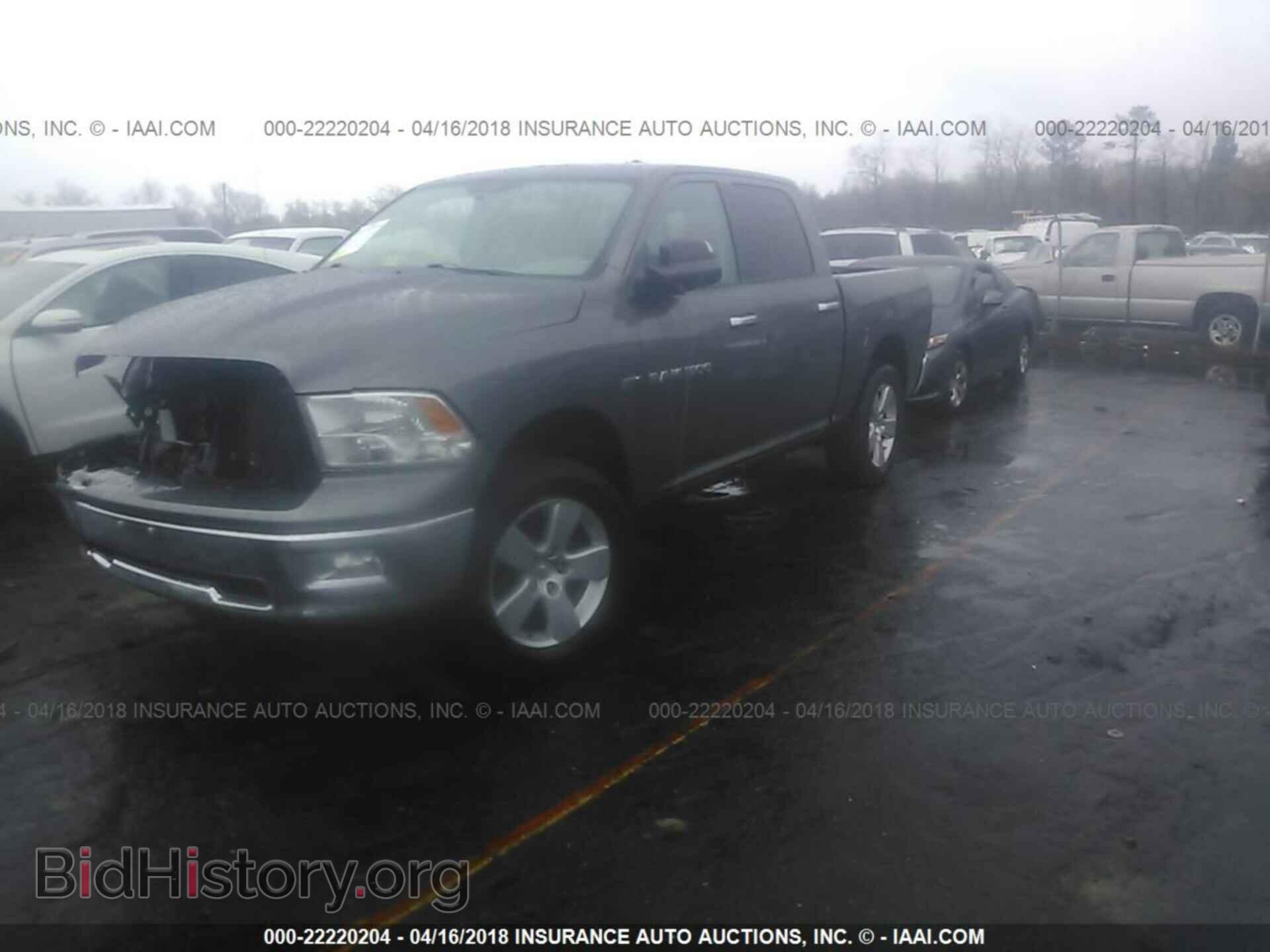 2012 Dodge Ram 1500 - VIN: 1C6RD7LT2CS114964 - Фото 2