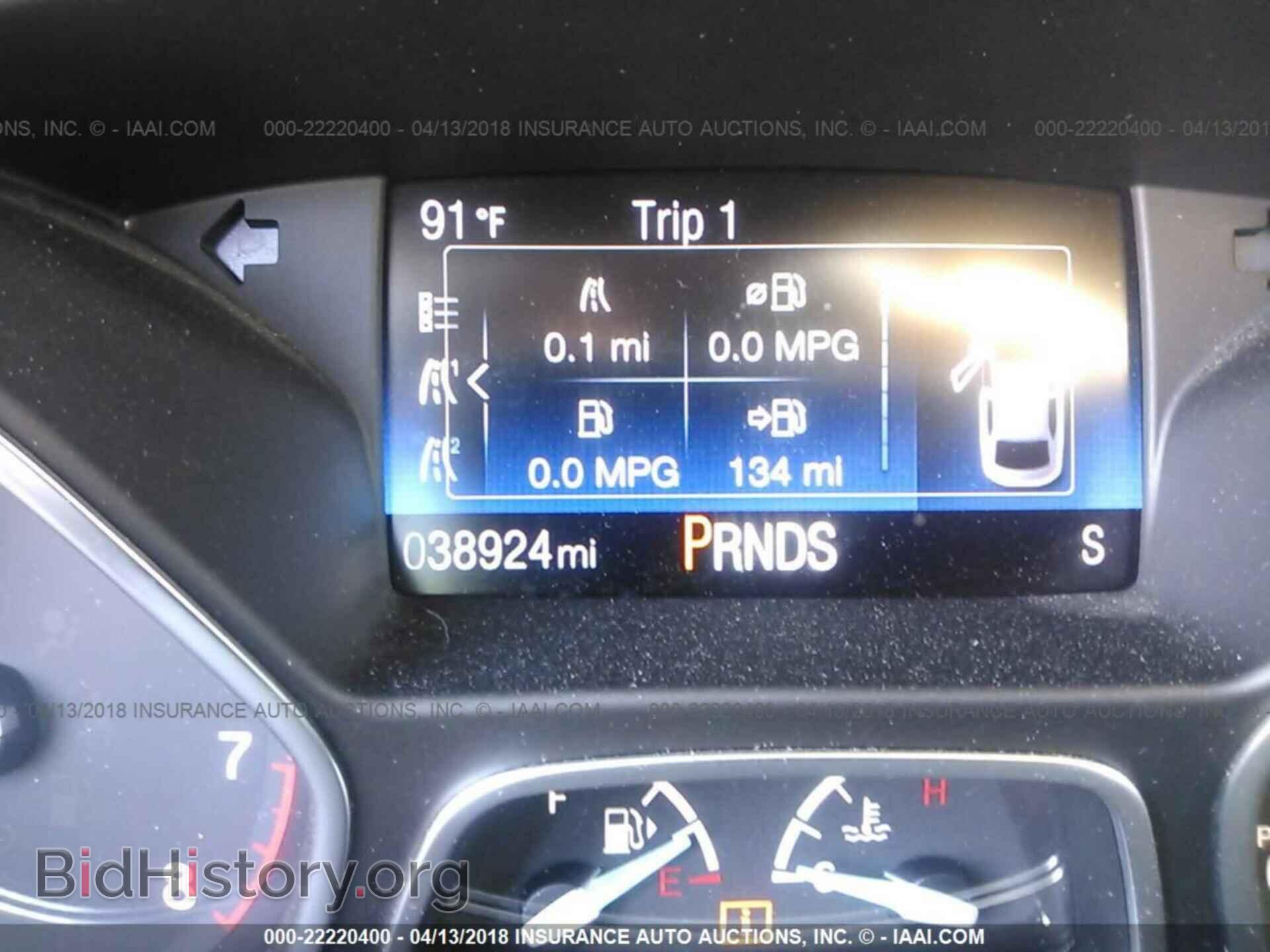 2016 Ford Focus - VIN: 1FADP3F27GL355768 - Photo 7