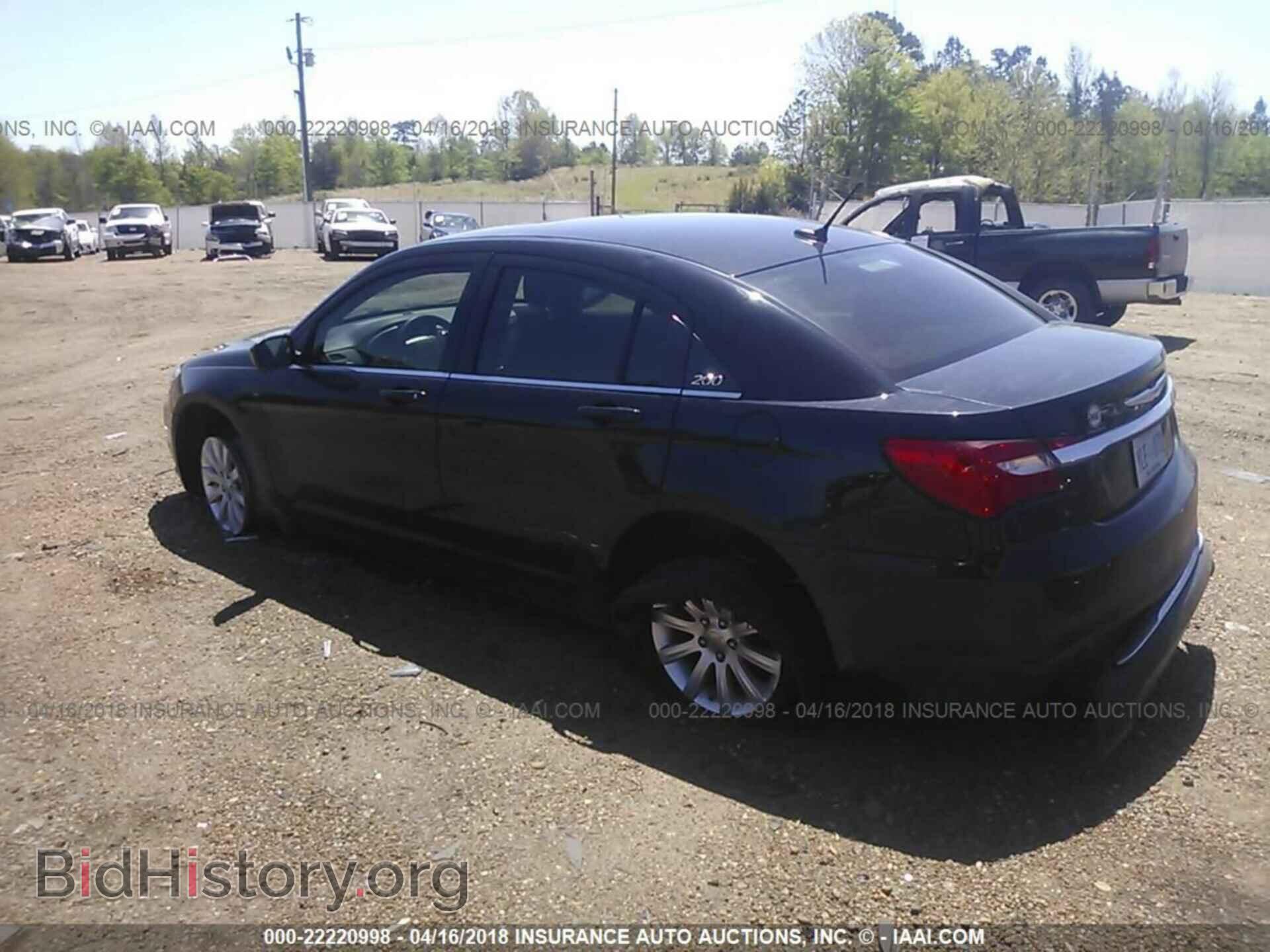 2013 Chrysler 200 - VIN: 1C3CCBBB6DN600369 - Photo 3
