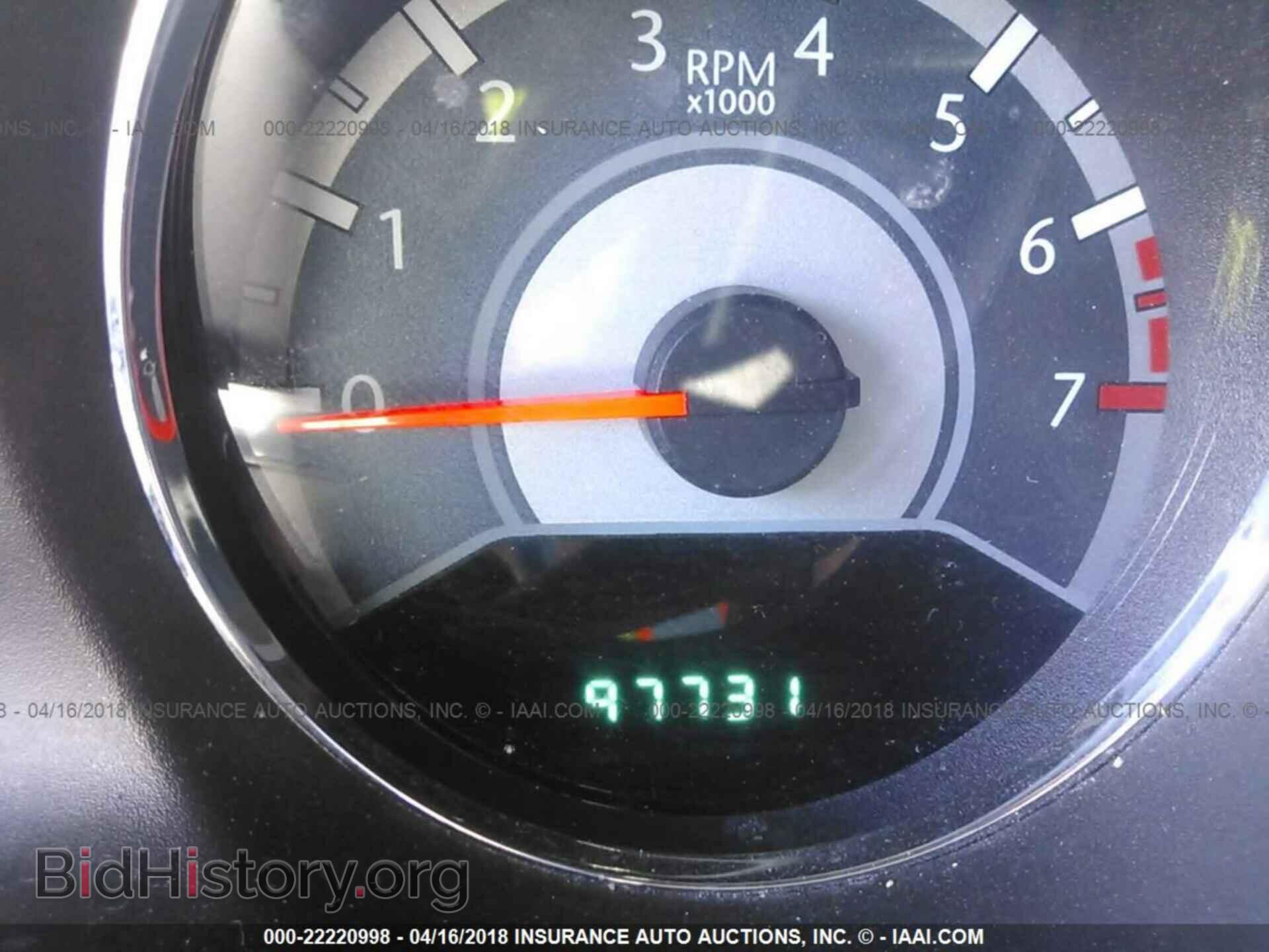 2013 Chrysler 200 - VIN: 1C3CCBBB6DN600369 - Photo 7