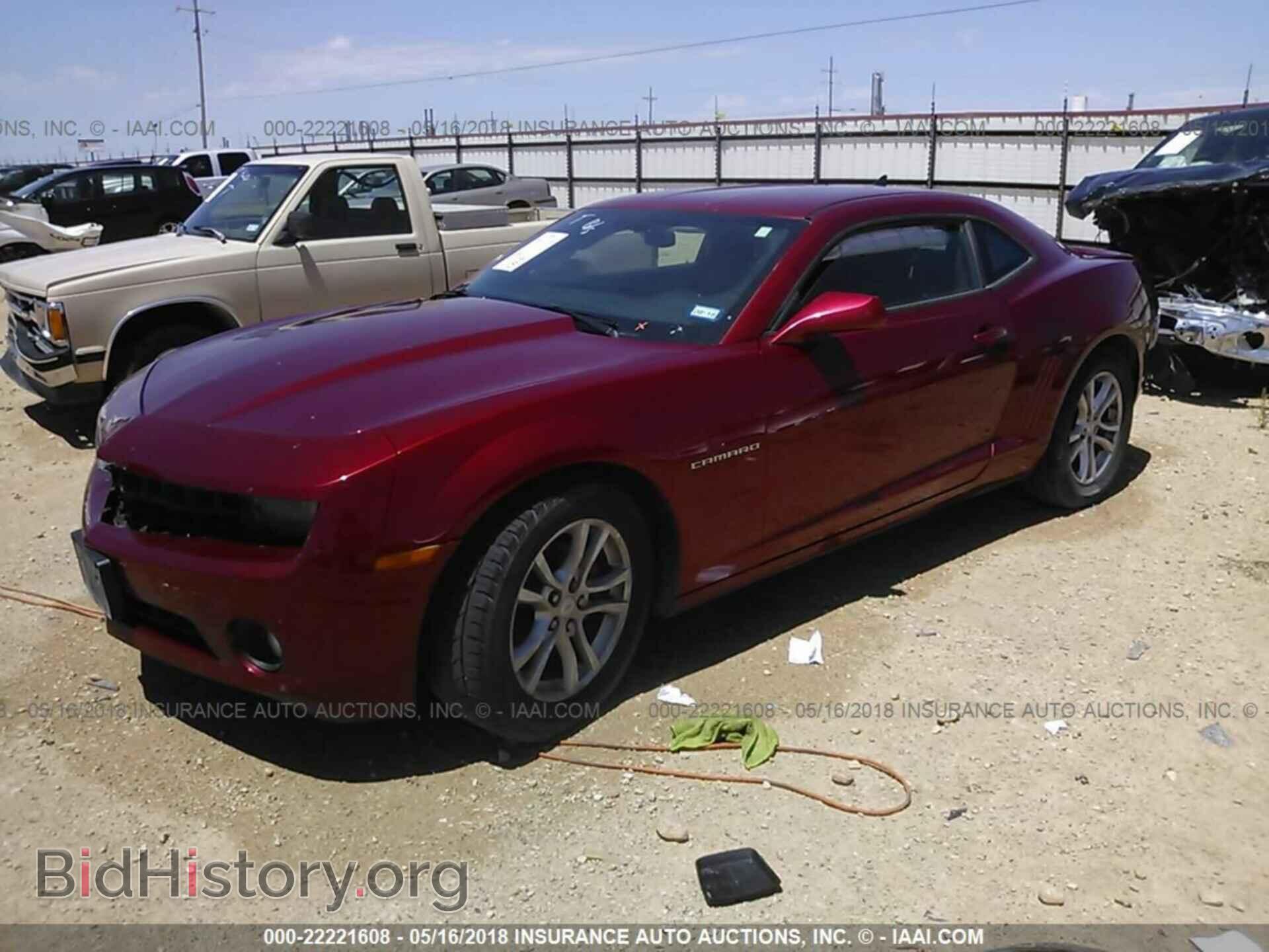 2013 Chevrolet Camaro - VIN: 2G1FB1E36D9237996 - Фото 2