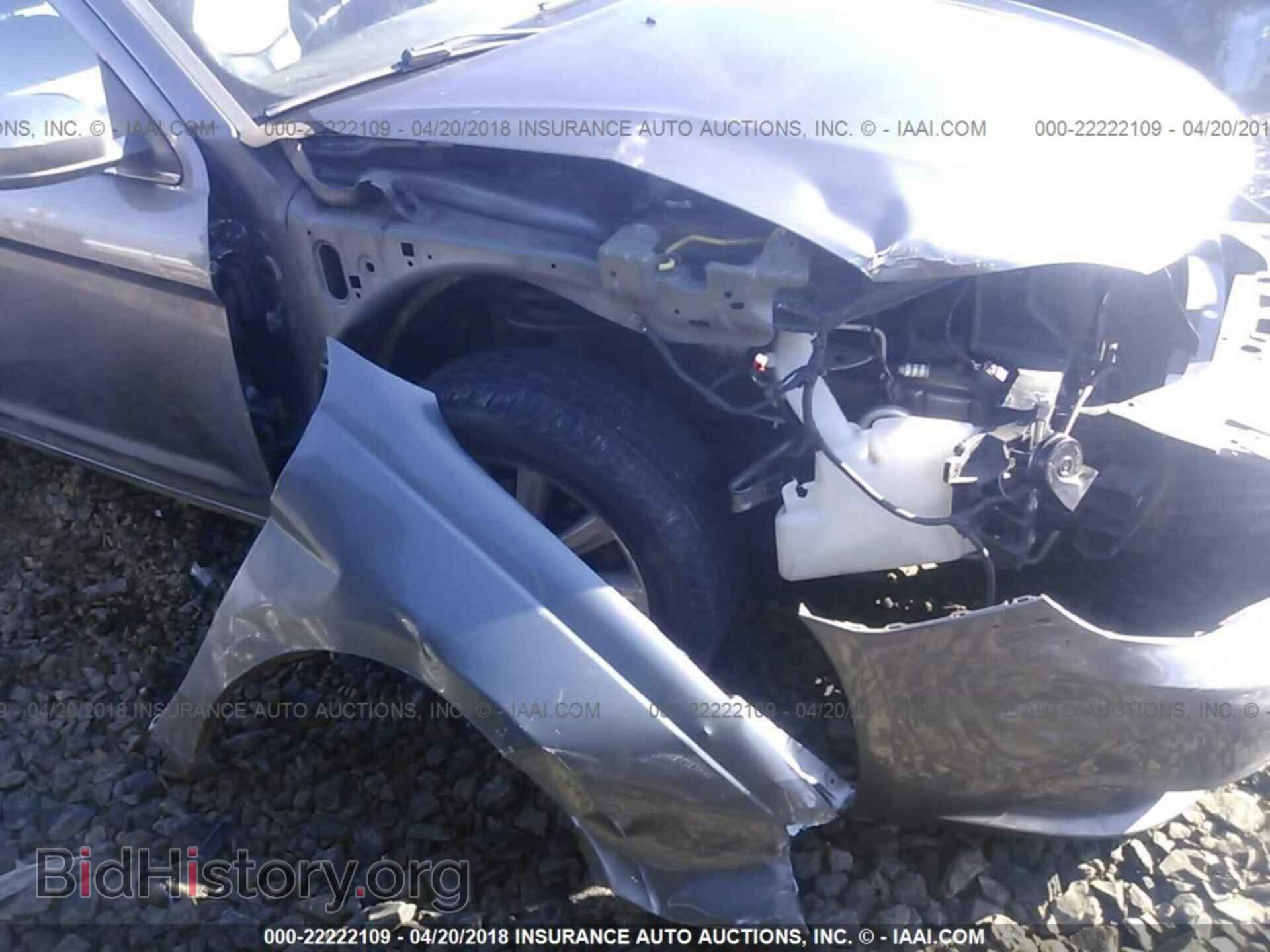 2013 Chrysler 200 - VIN: 1C3CCBCG6DN580604 - Photo 6