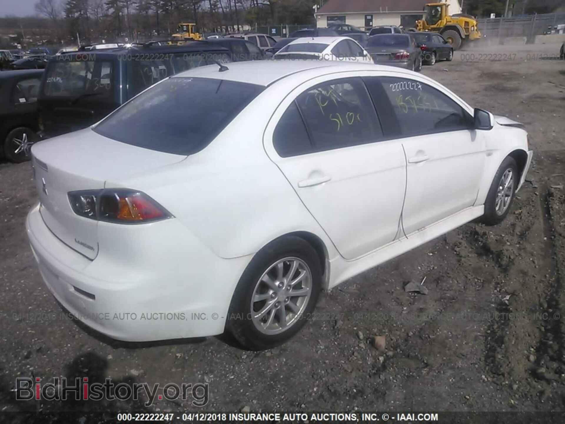 2011 Mitsubishi Lancer - VIN: JA32U2FU9BU001824 - Фото 4
