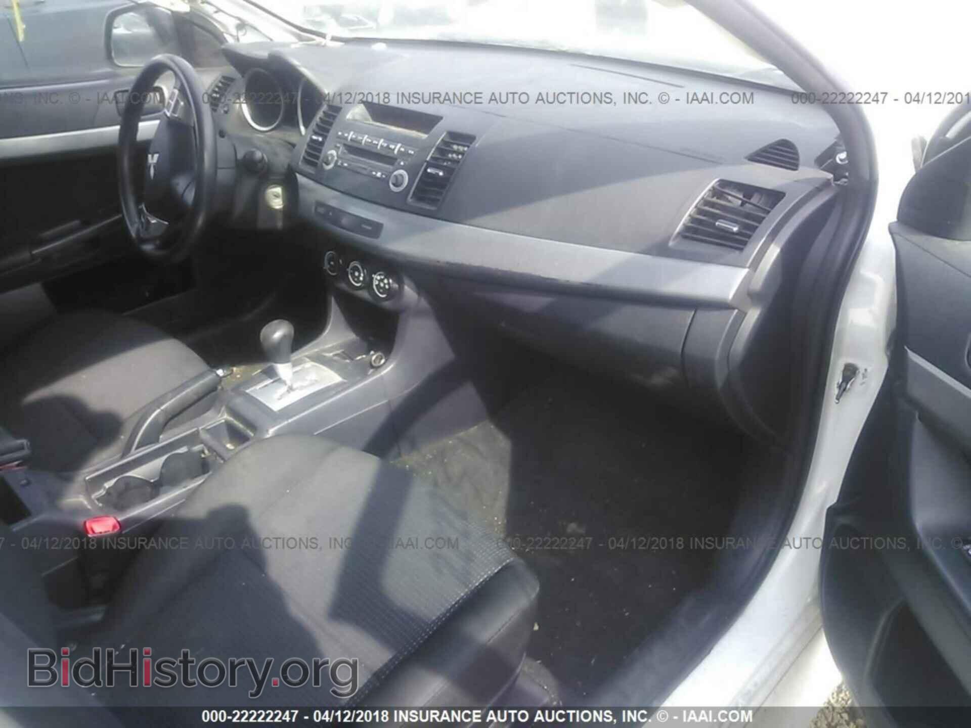 2011 Mitsubishi Lancer - VIN: JA32U2FU9BU001824 - Фото 5