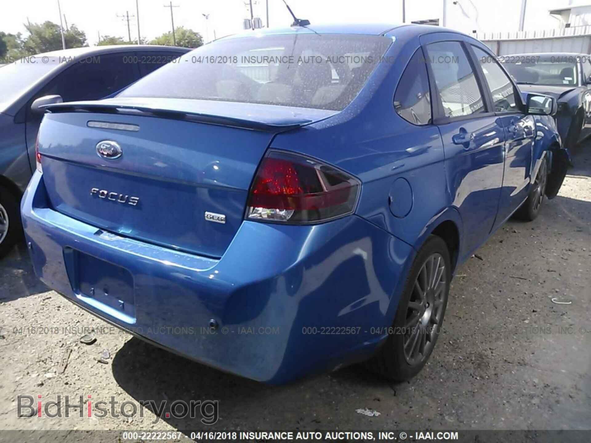 2011 Ford Focus - VIN: 1FAHP3GN3BW192814 - Фото 4