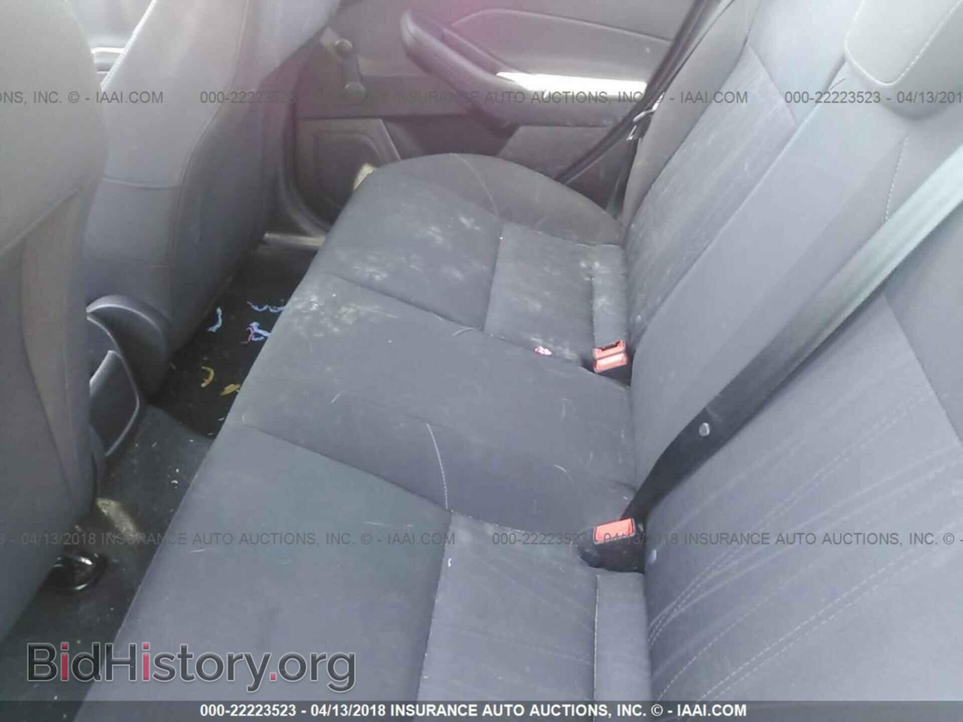 2015 Ford Focus - VIN: 1FADP3E27FL264239 - Photo 8