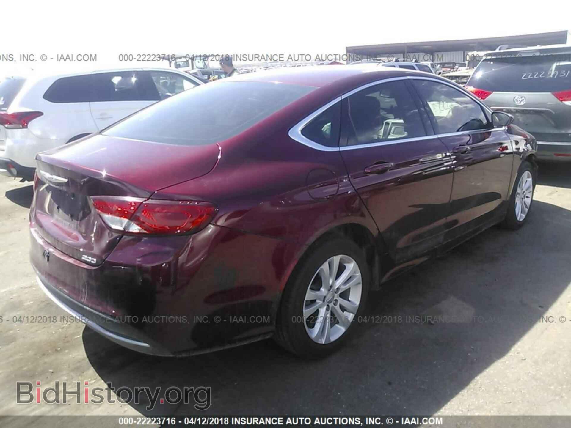 2016 Chrysler 200 - VIN: 1C3CCCAB6GN166577 - Photo 4