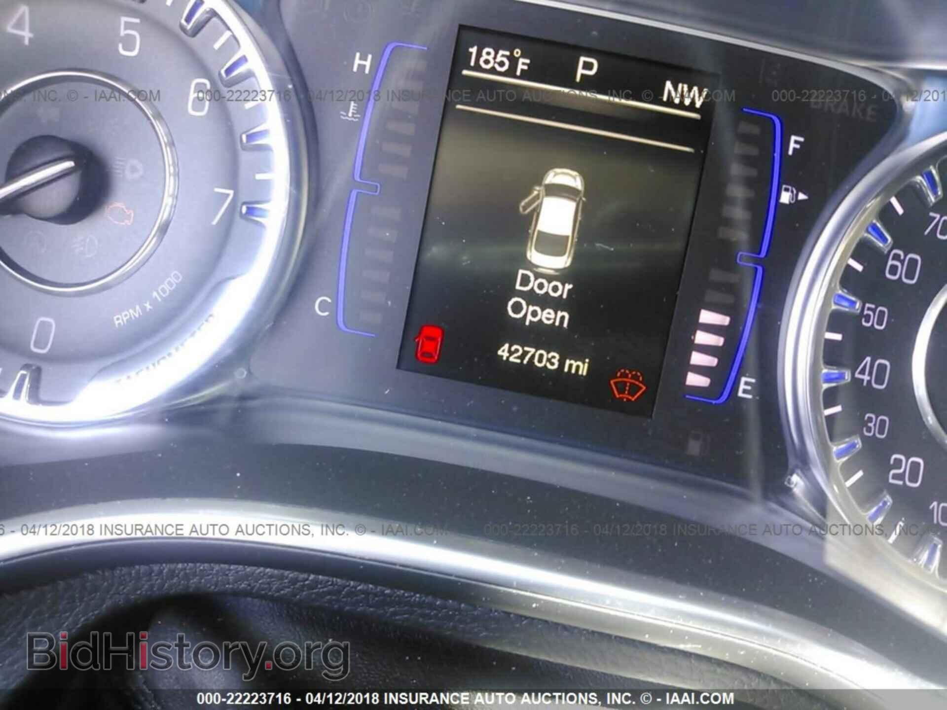 2016 Chrysler 200 - VIN: 1C3CCCAB6GN166577 - Photo 7