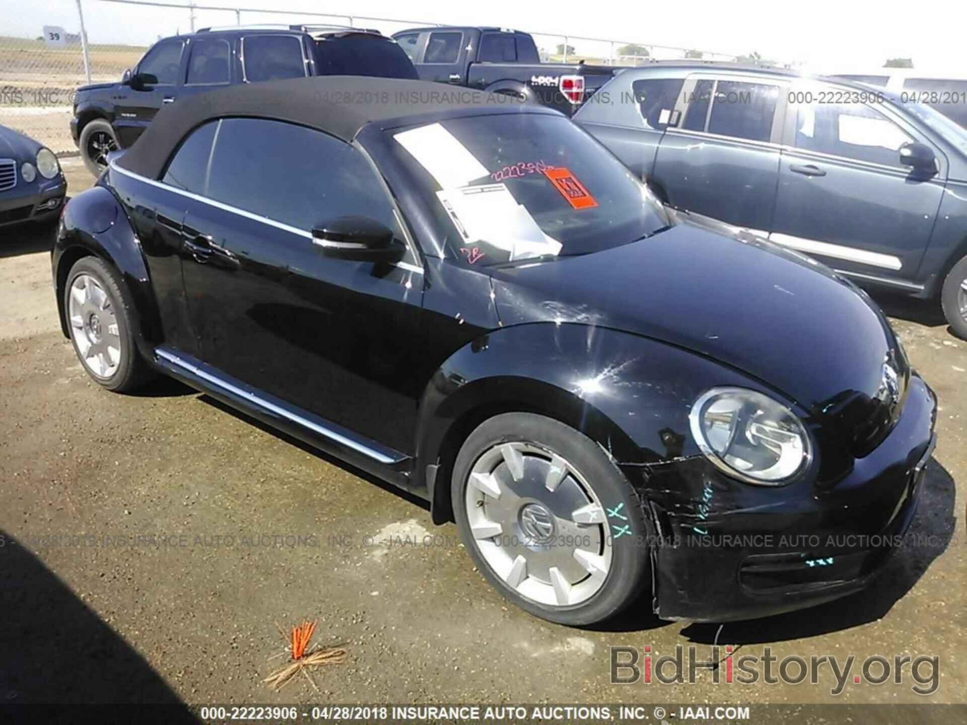 Photo 3VW5X7AT4DM822934 - Volkswagen Beetle 2013