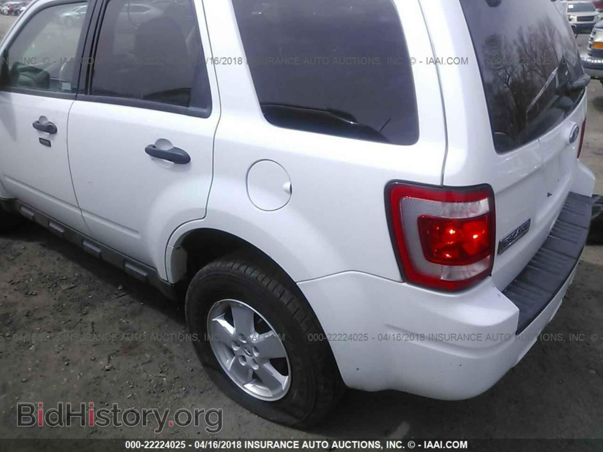 2011 Ford Escape - VIN: 1FMCU9D71BKB99480 - Фото 6