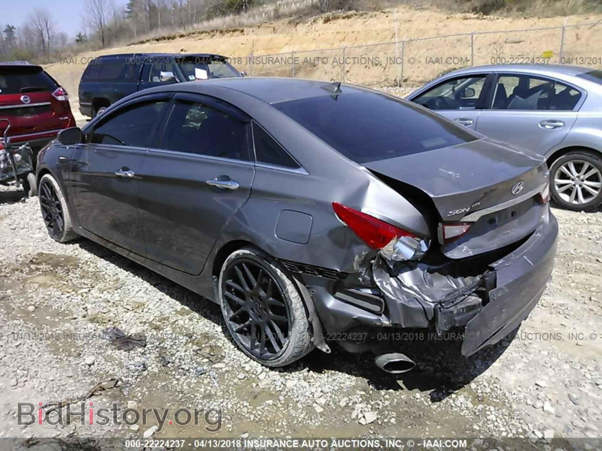 2012 Hyundai Sonata - VIN: 5NPEC4AB3CH480594 - Photo 3