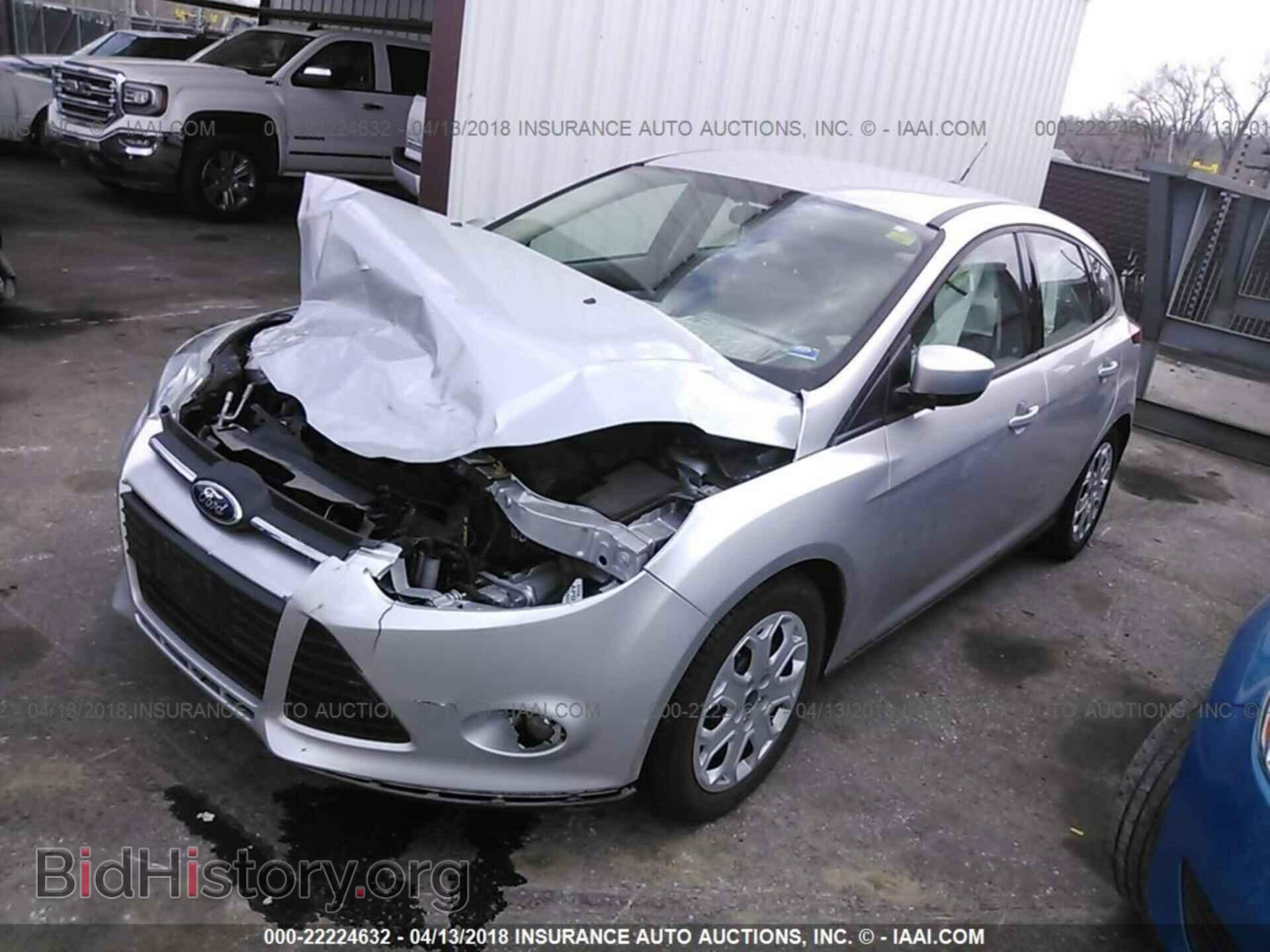2012 Ford Focus - VIN: 1FAHP3K29CL429015 - Фото 2
