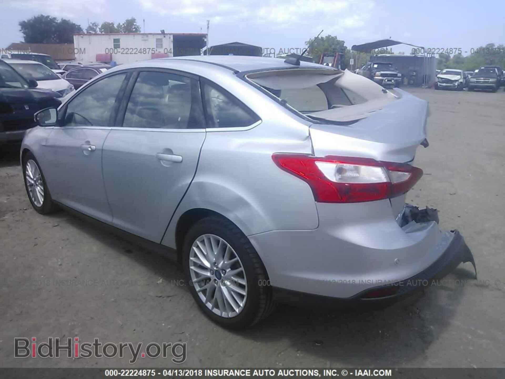 2012 Ford Focus - VIN: 1FAHP3H27CL135247 - Фото 3