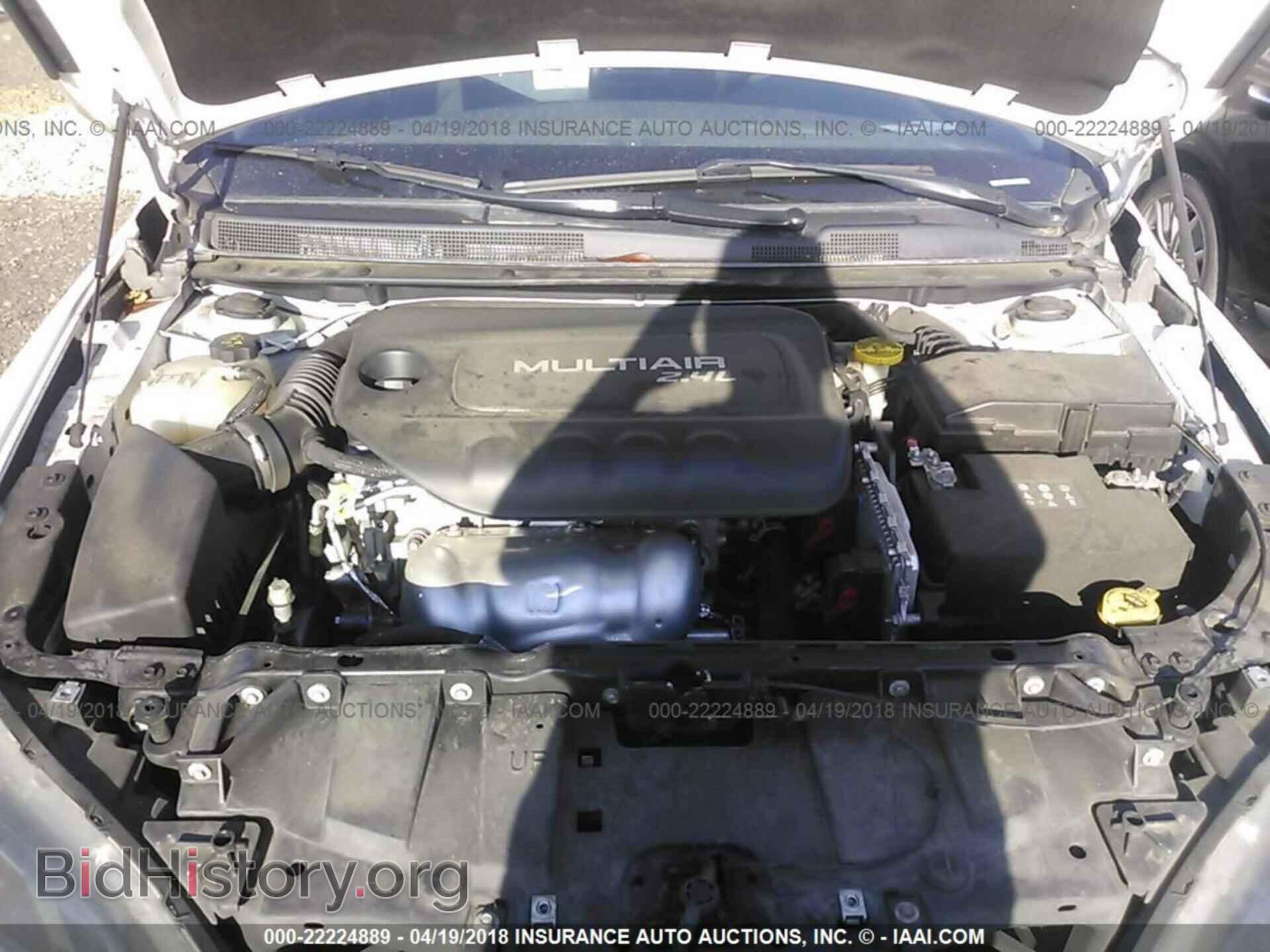 2015 Chrysler 200 - VIN: 1C3CCCAB1FN631474 - Photo 10