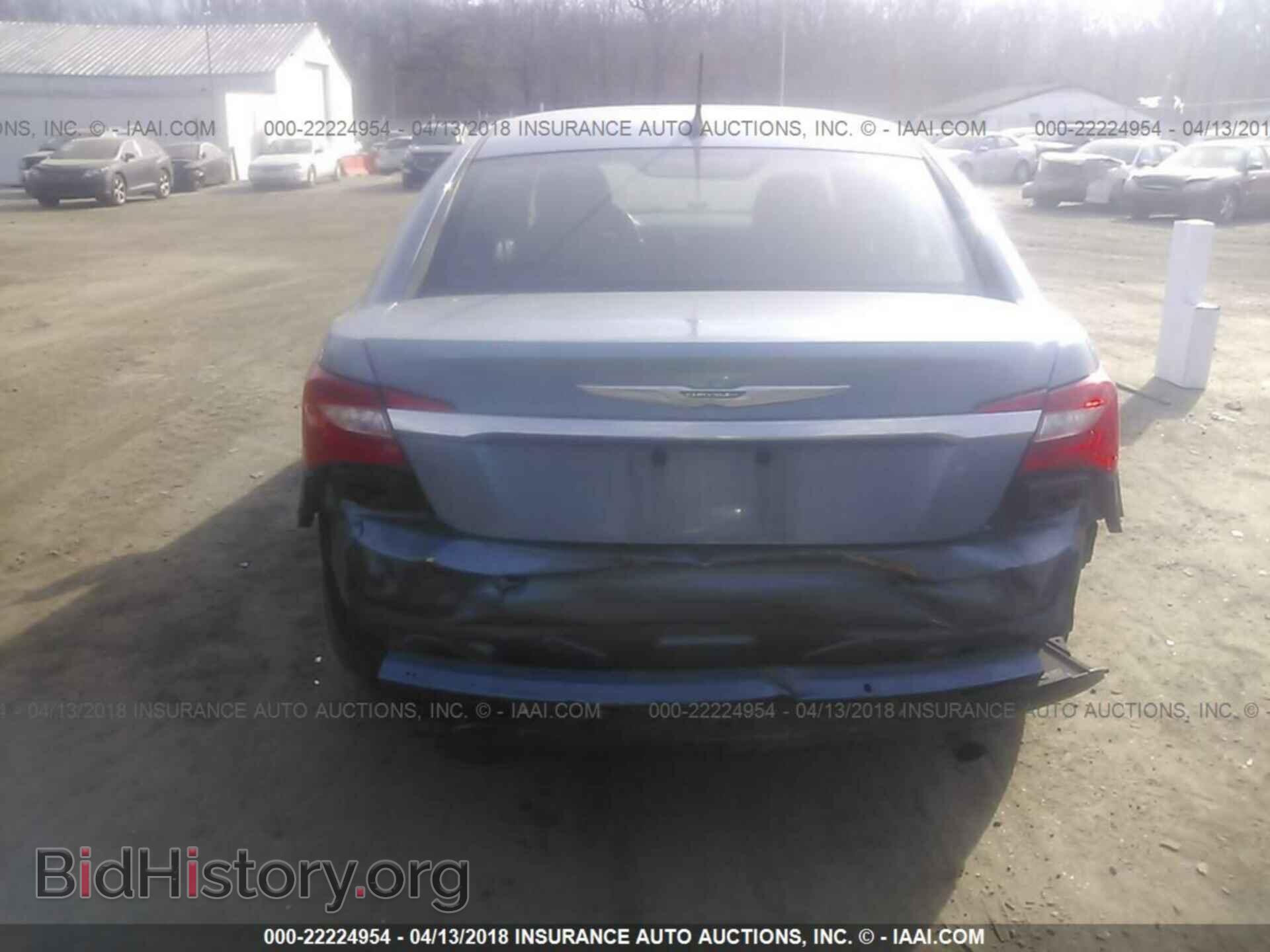 2011 Chrysler 200 - VIN: 1C3BC4FB6BN566738 - Photo 6