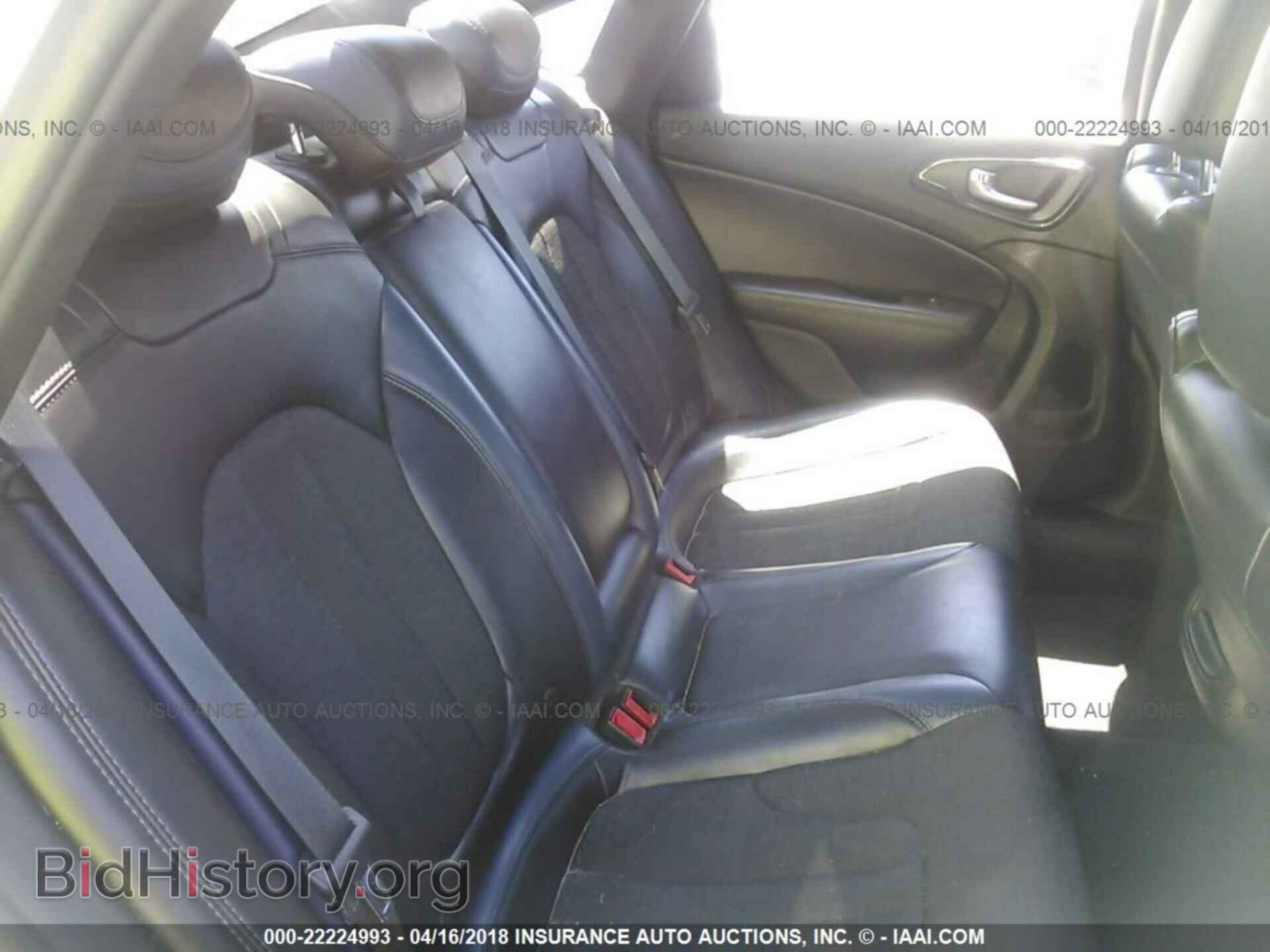 2015 Chrysler 200 - VIN: 1C3CCCBB6FN587003 - Photo 8