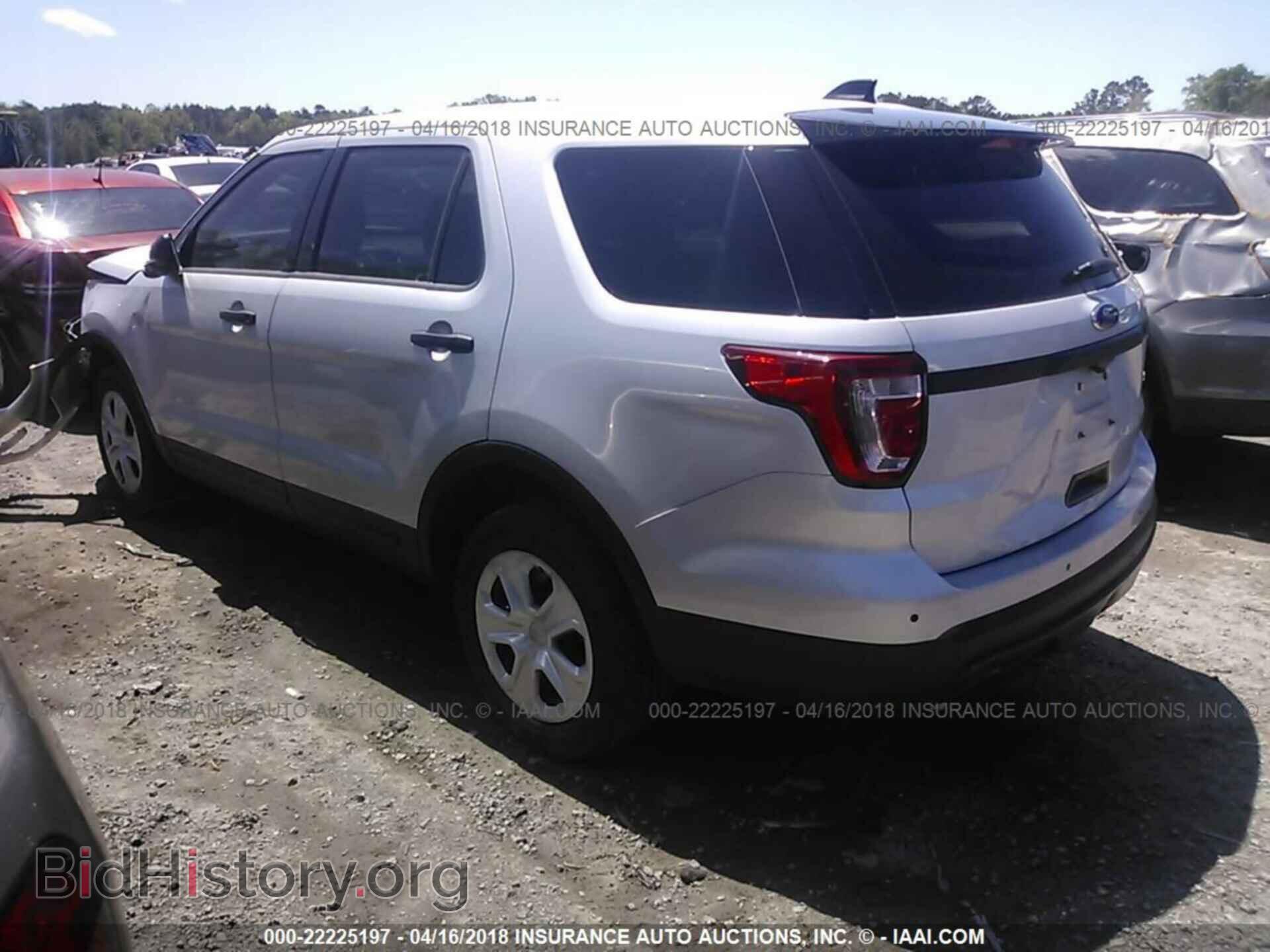 2016 Ford Explorer - VIN: 1FM5K8AR0GGD32187 - Photo 3