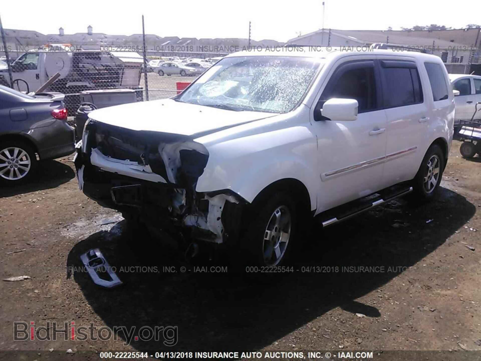 2011 Honda Pilot - VIN: 5FNYF4H9XBB005755 - Фото 2
