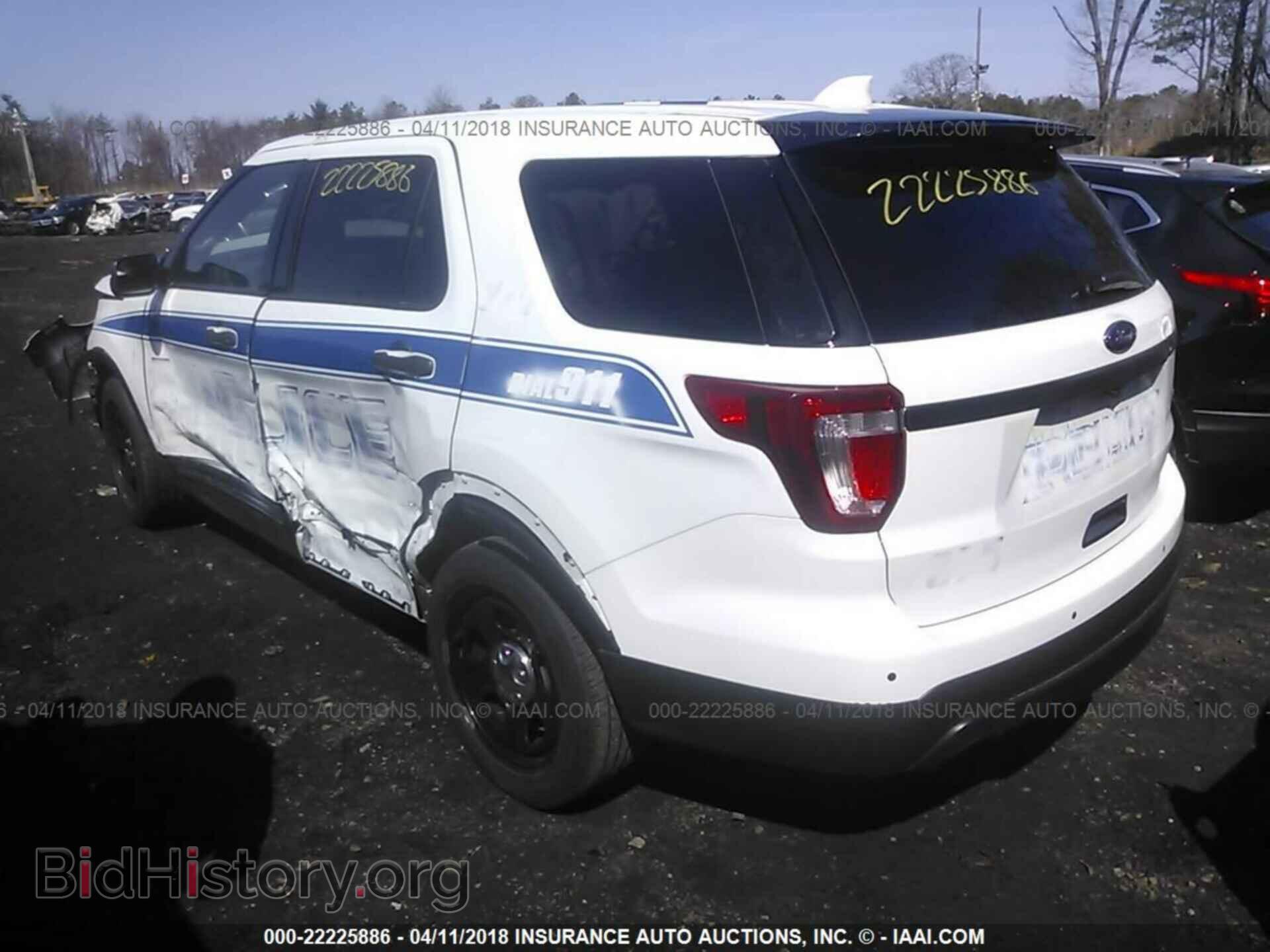 2016 Ford Explorer - VIN: 1FM5K8AR9GGB36250 - Фото 3